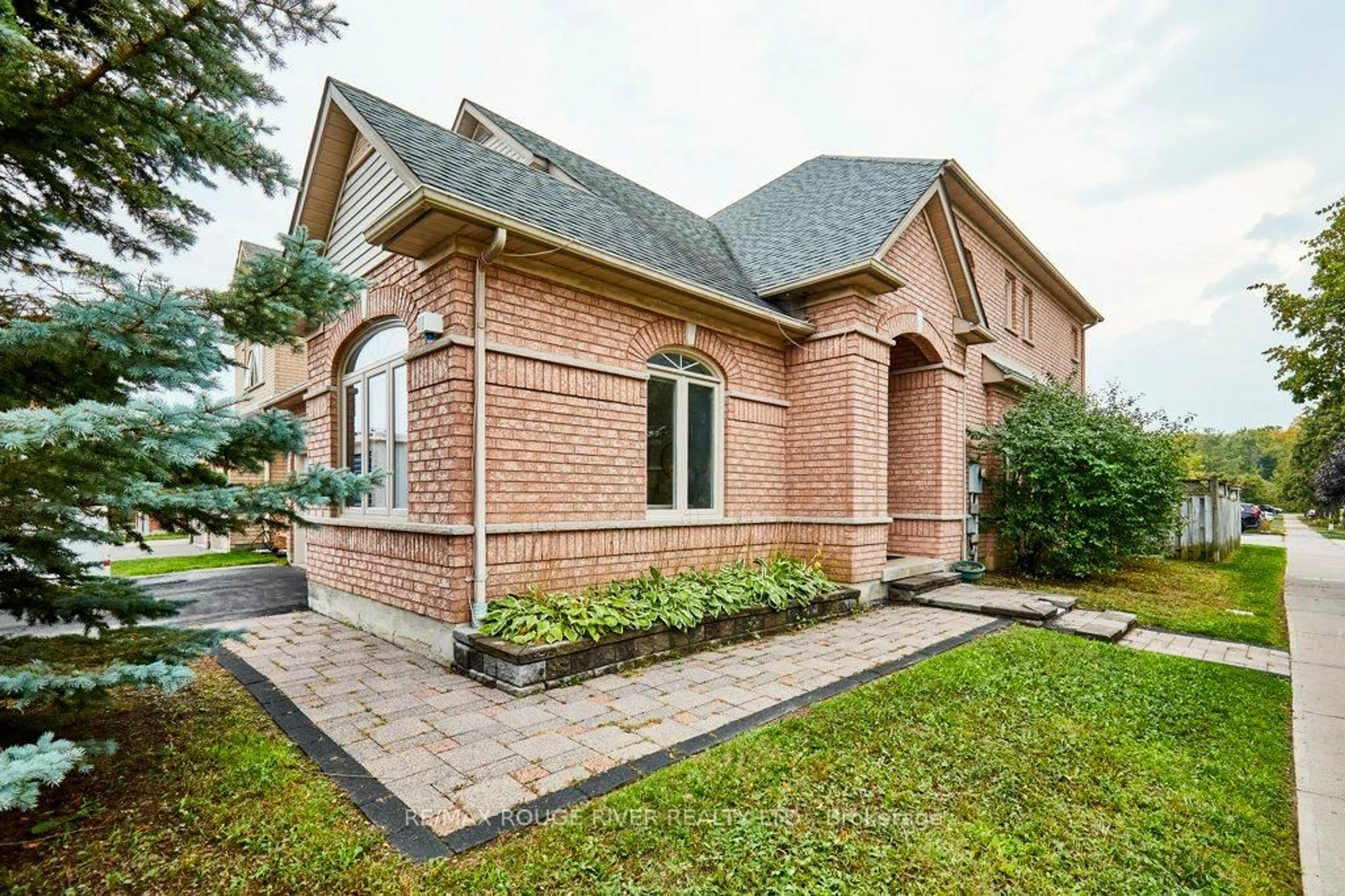 Home with brick exterior material, building for 1622 Valley Ridge Cres, Pickering Ontario L1V 6S3