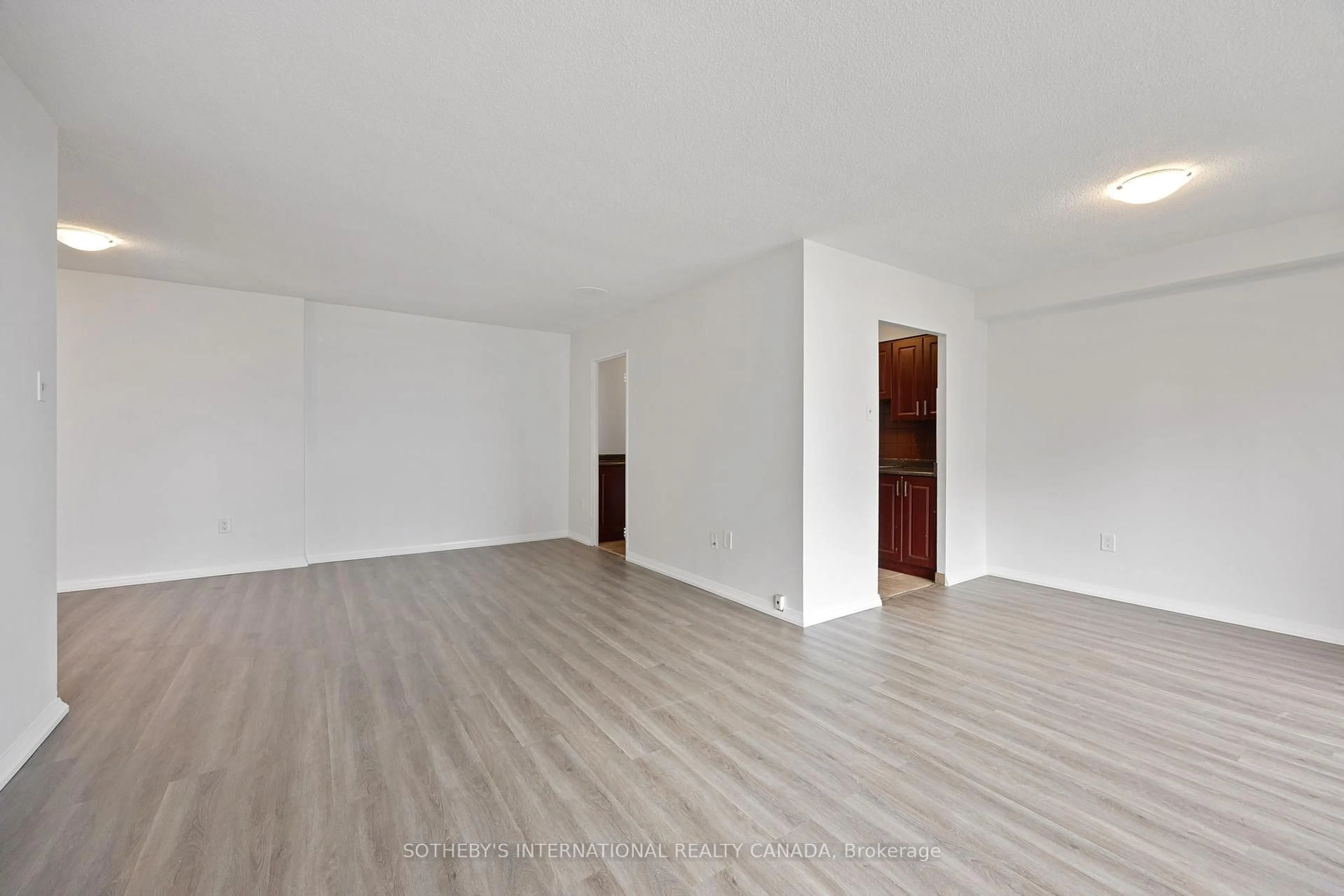 A pic of a room for 100 Prudential Dr #911, Toronto Ontario M1P 4V4