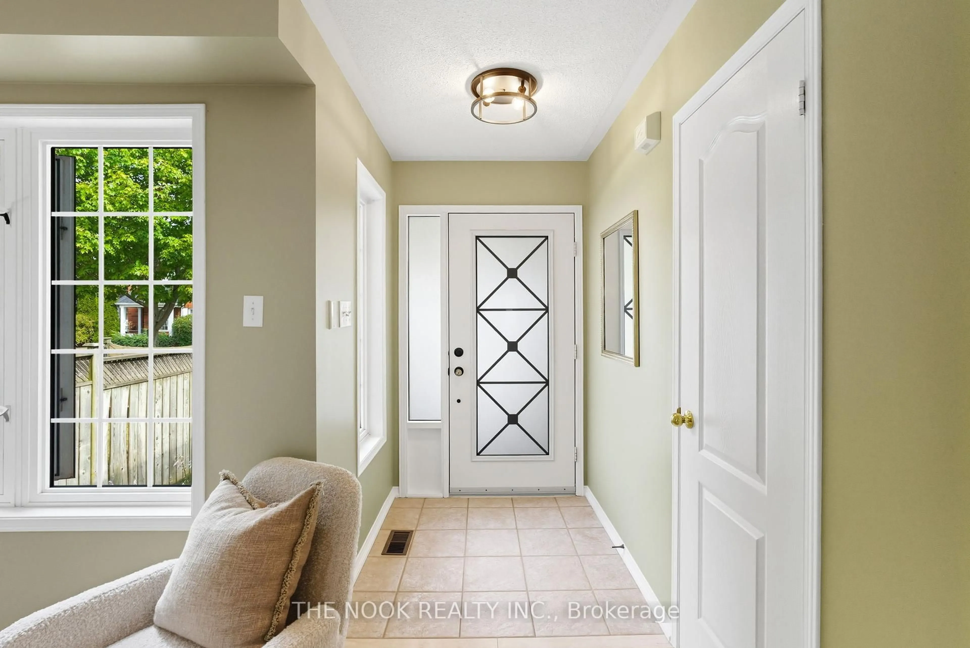 Indoor entryway for 26 Davey St, Ajax Ontario L1Z 1L2