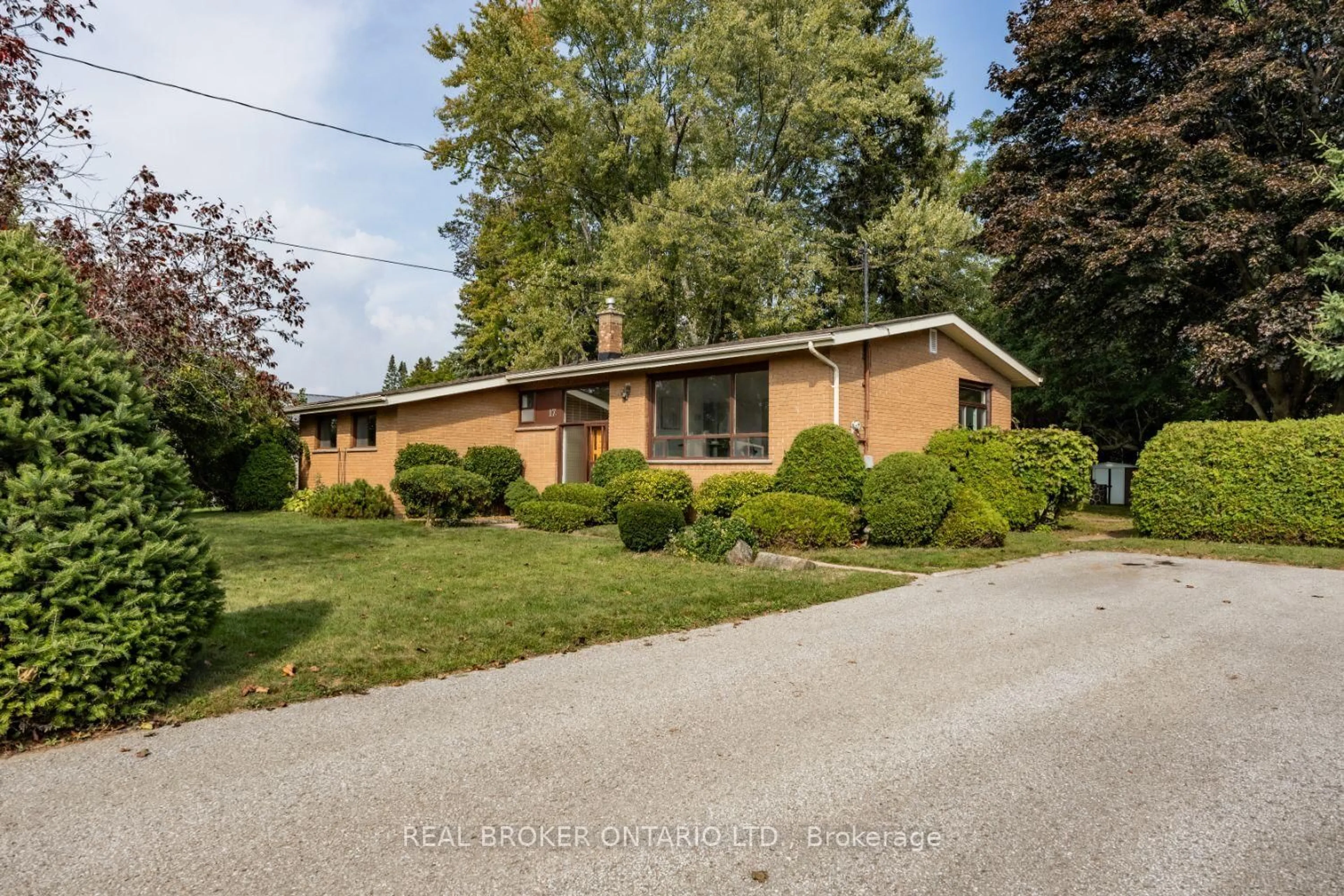 Unknown for 17 Jane Ave, Clarington Ontario L1E 2H9