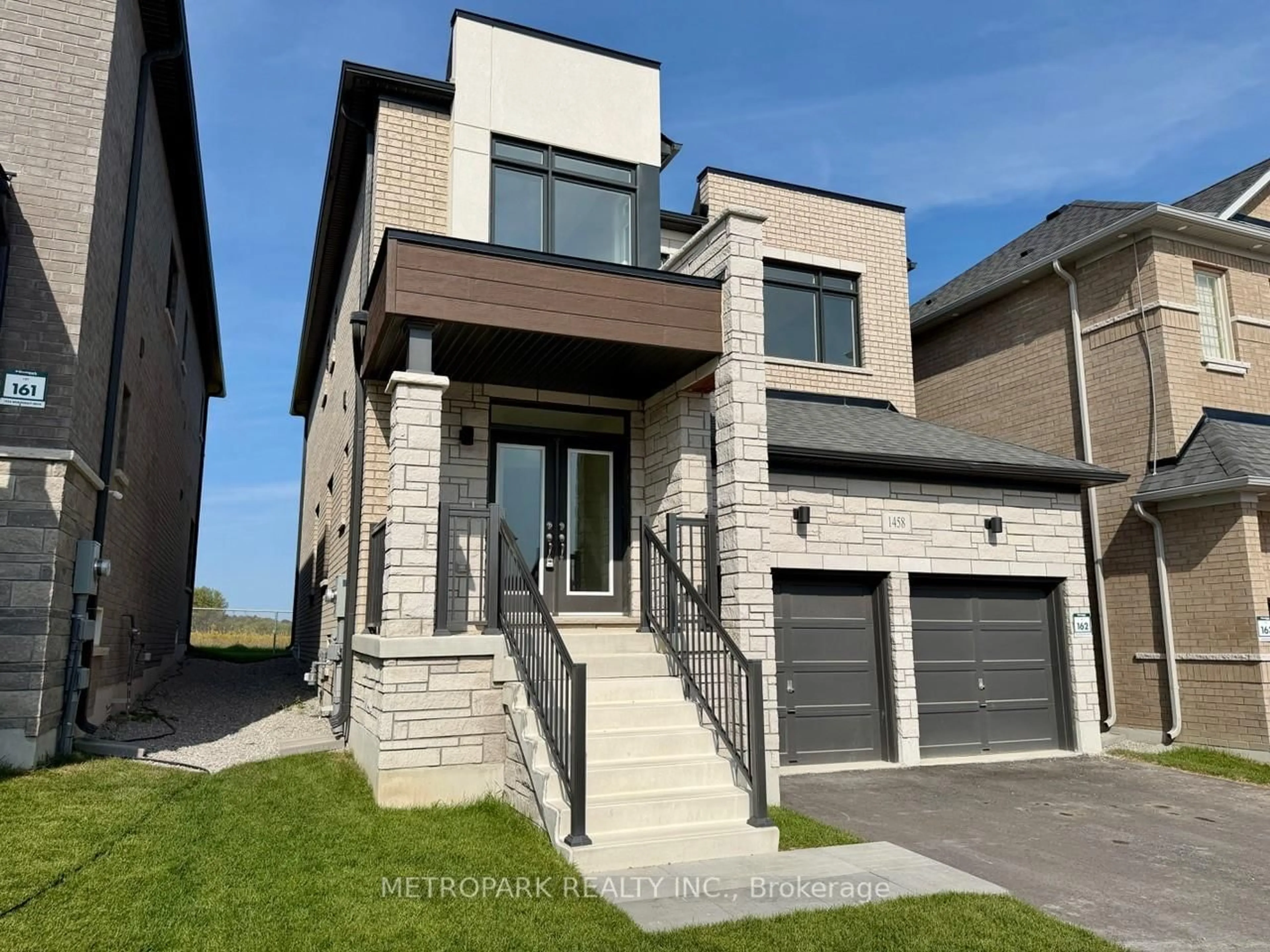 Home with brick exterior material, street for 1458 Wheatcroft Dr, Oshawa Ontario L1H 0H4