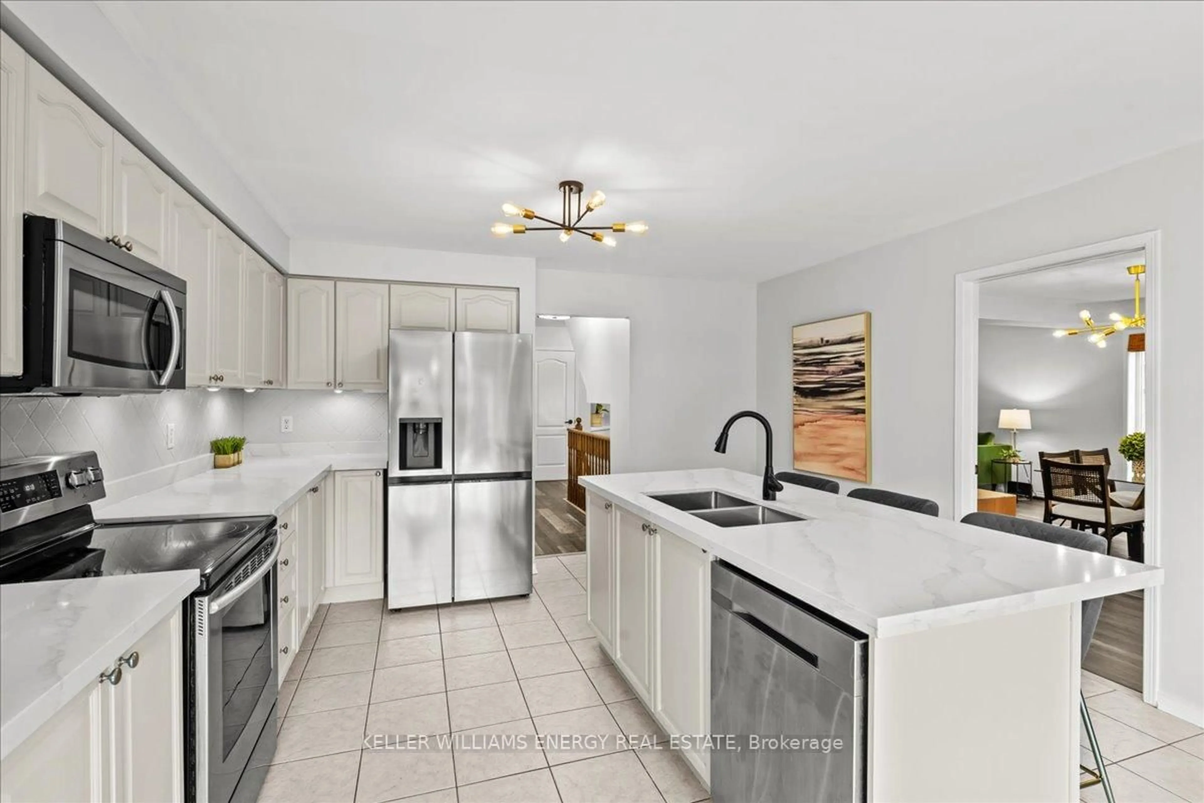 Open concept kitchen, ceramic/tile floor for 1619 Coldstream Dr, Oshawa Ontario L1K 3B5
