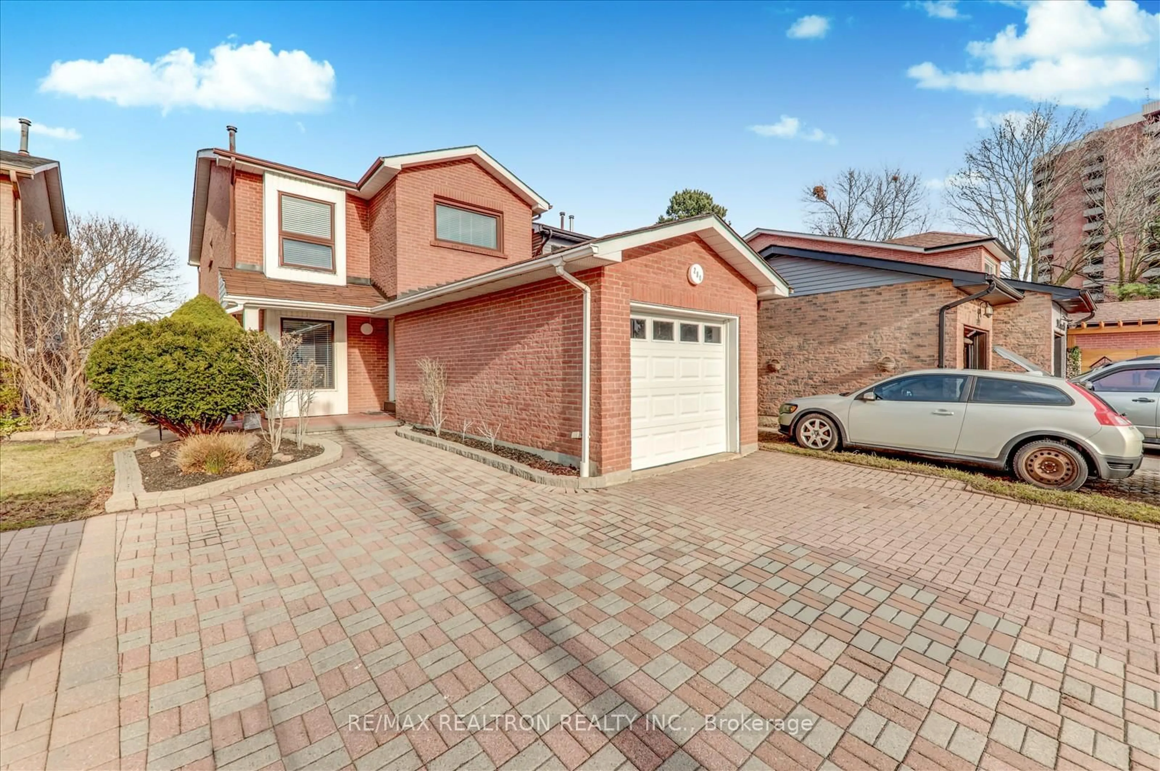 Home with brick exterior material, street for 290 Braymore Blvd, Toronto Ontario M1B 2H4