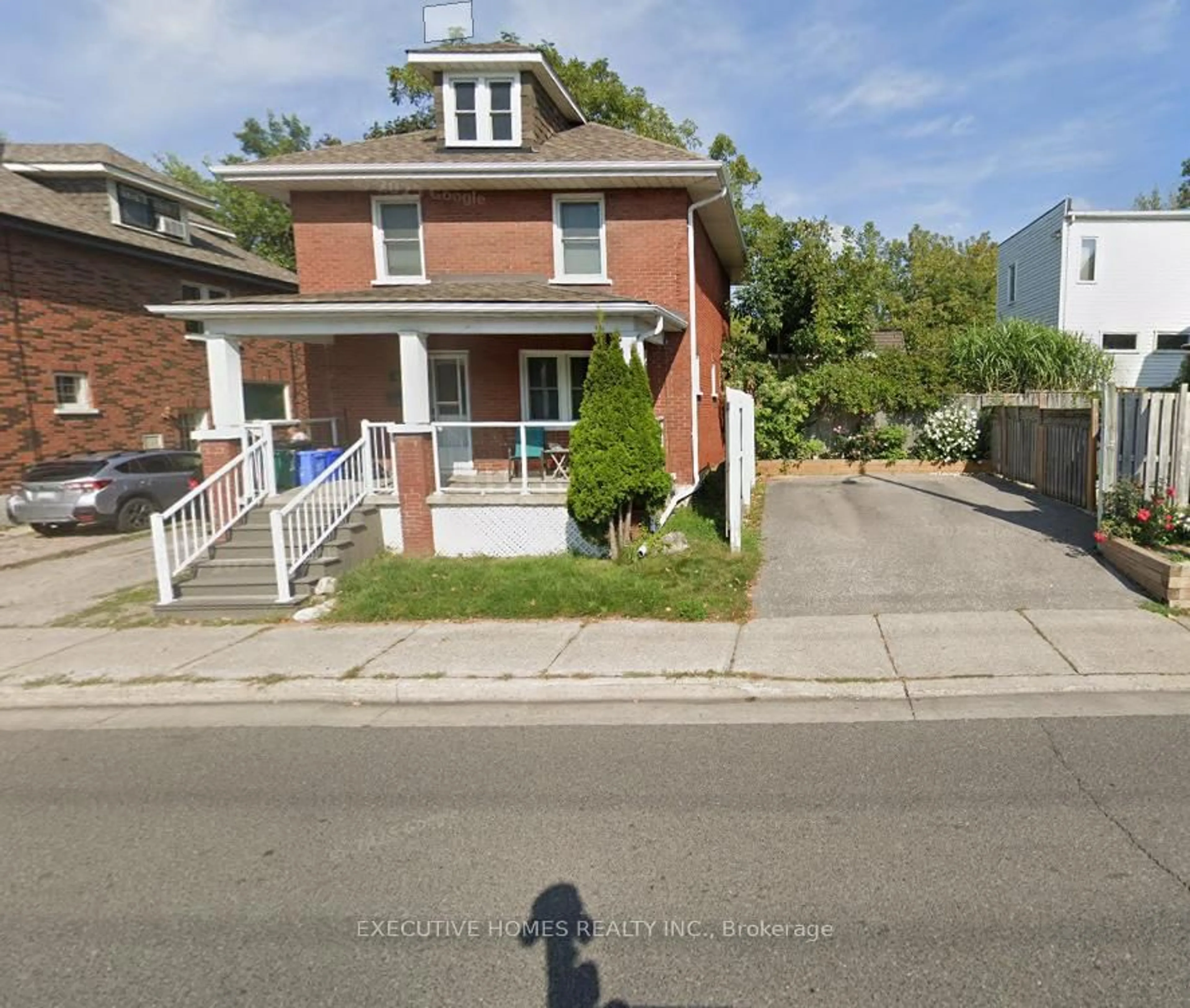 Unknown for 99 Adelaide Ave, Oshawa Ontario L1G 1Y5