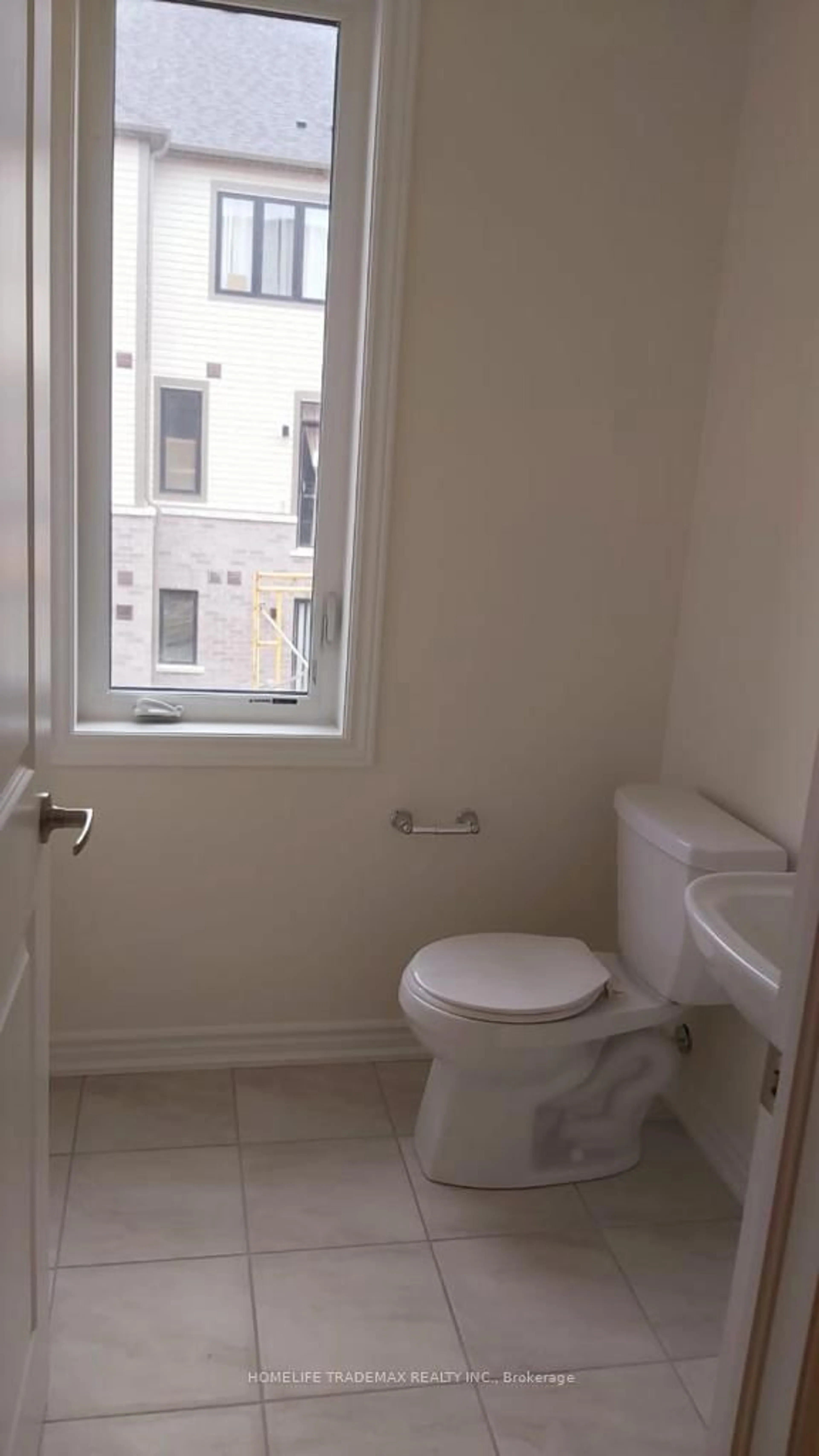 A pic of a room for 771 Eddystone Path, Oshawa Ontario L1H 0A7