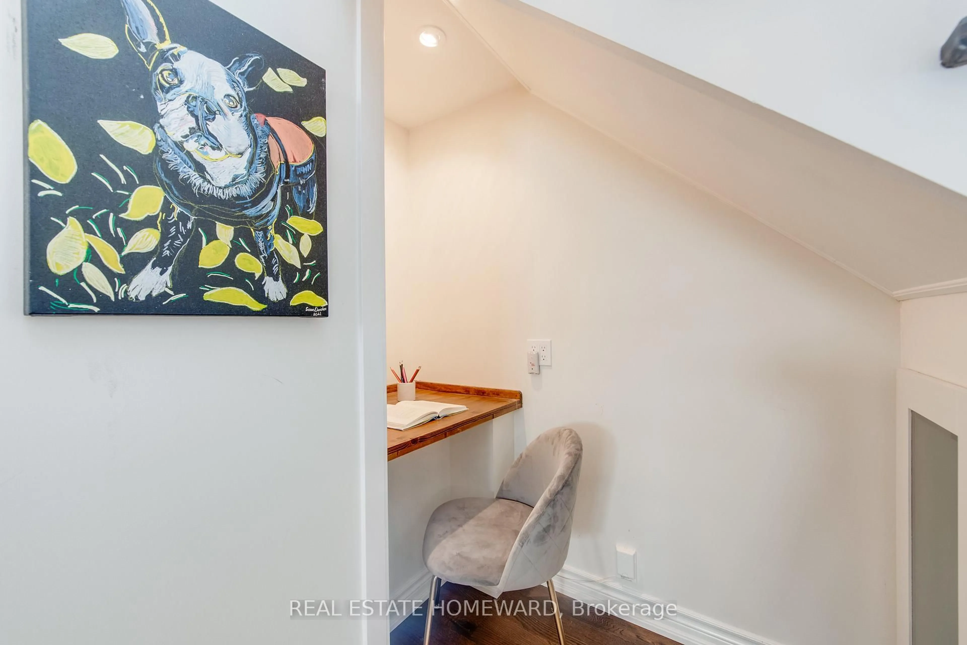 Unknown for 52 Harewood Ave, Toronto Ontario M1M 2R3