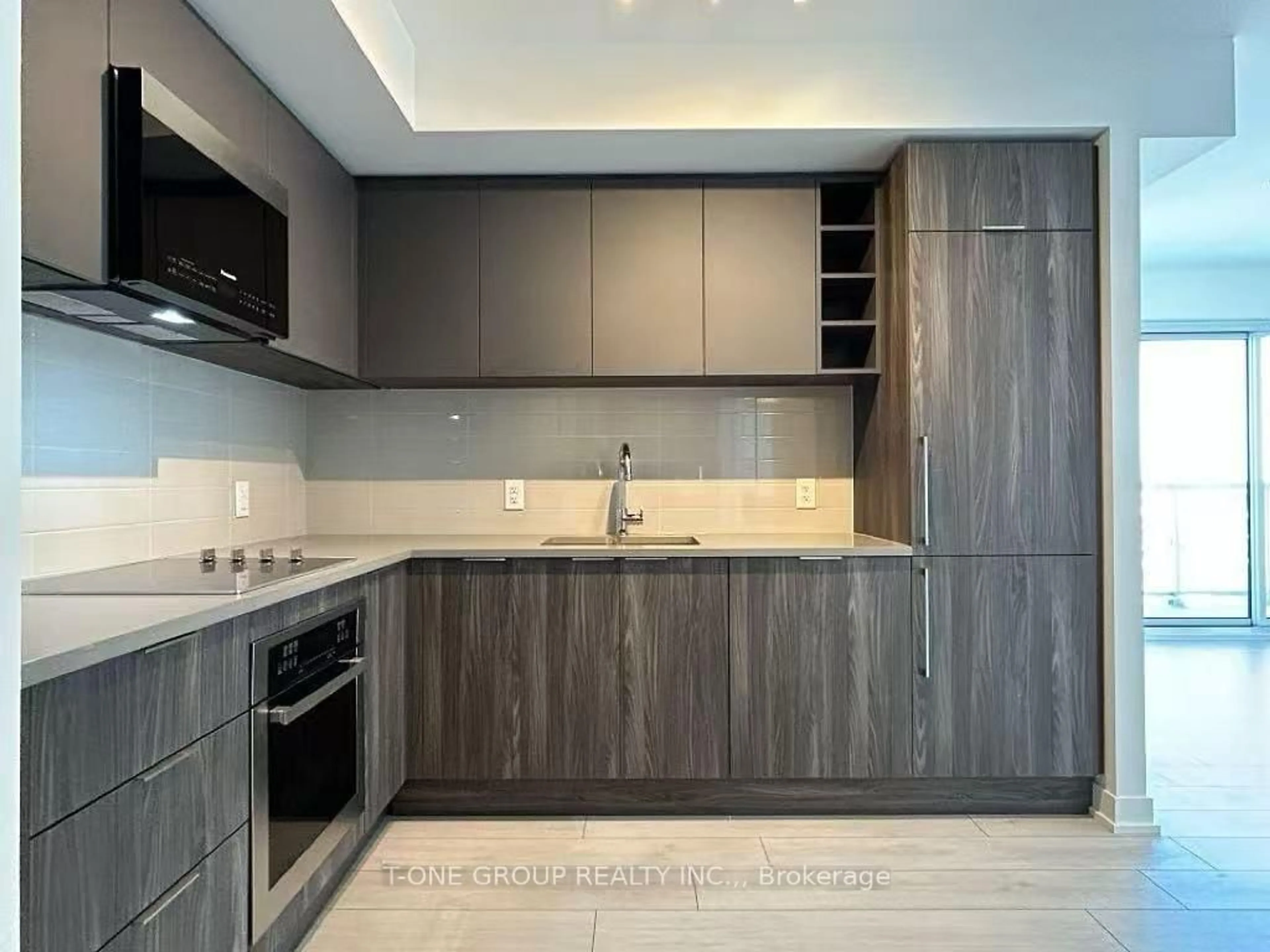Standard kitchen, unknown for 2033 Kennedy Rd #2309, Toronto Ontario M1T 0B9