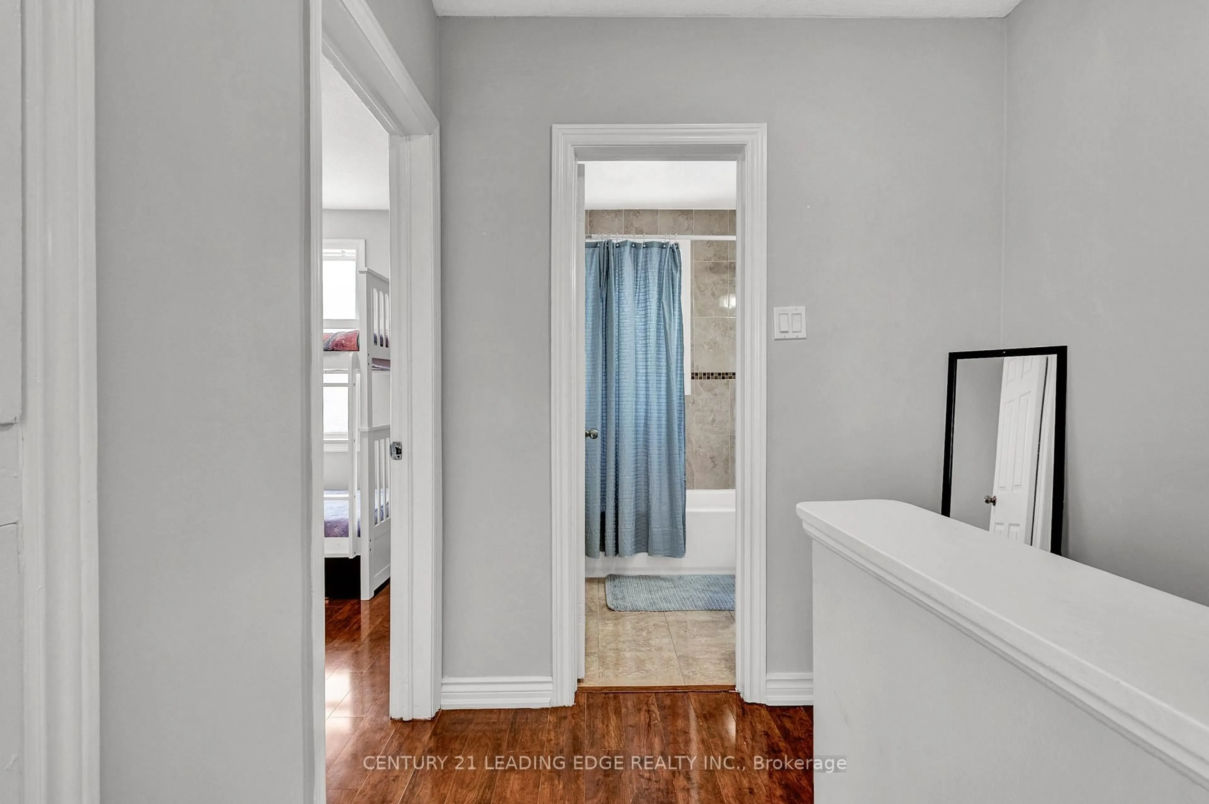 Indoor entryway for 740 Kennedy Rd #42, Toronto Ontario M1K 2C5