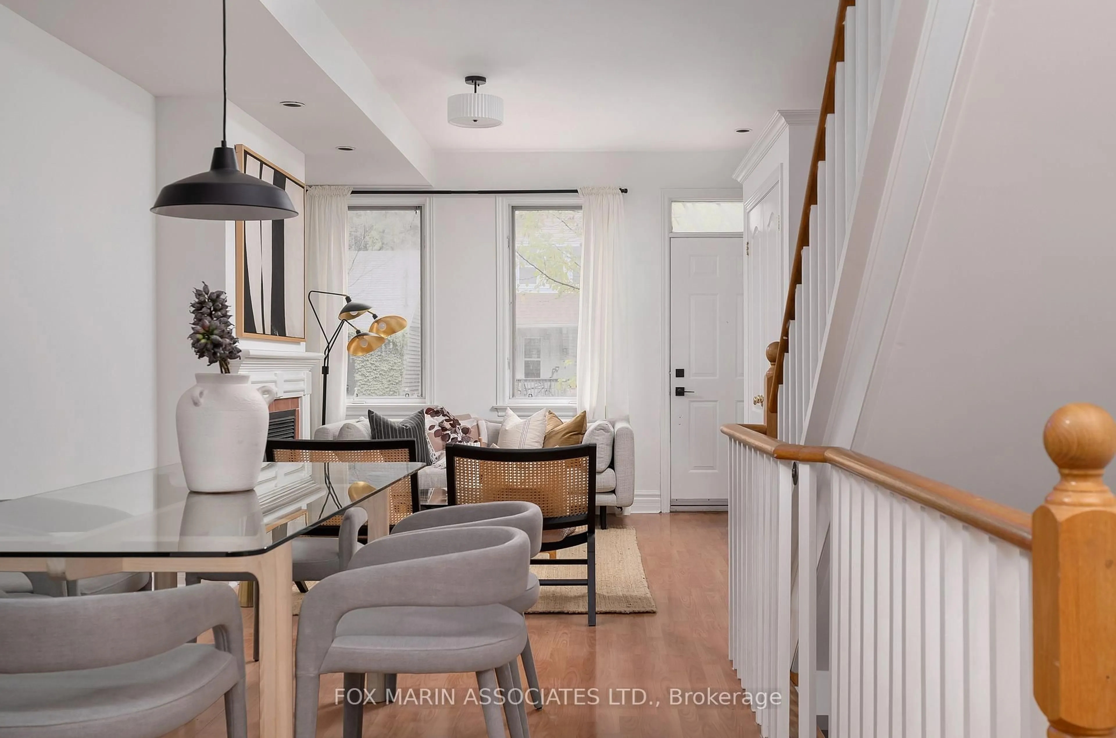 Indoor entryway for 20 Lewis St, Toronto Ontario M4M 2H3