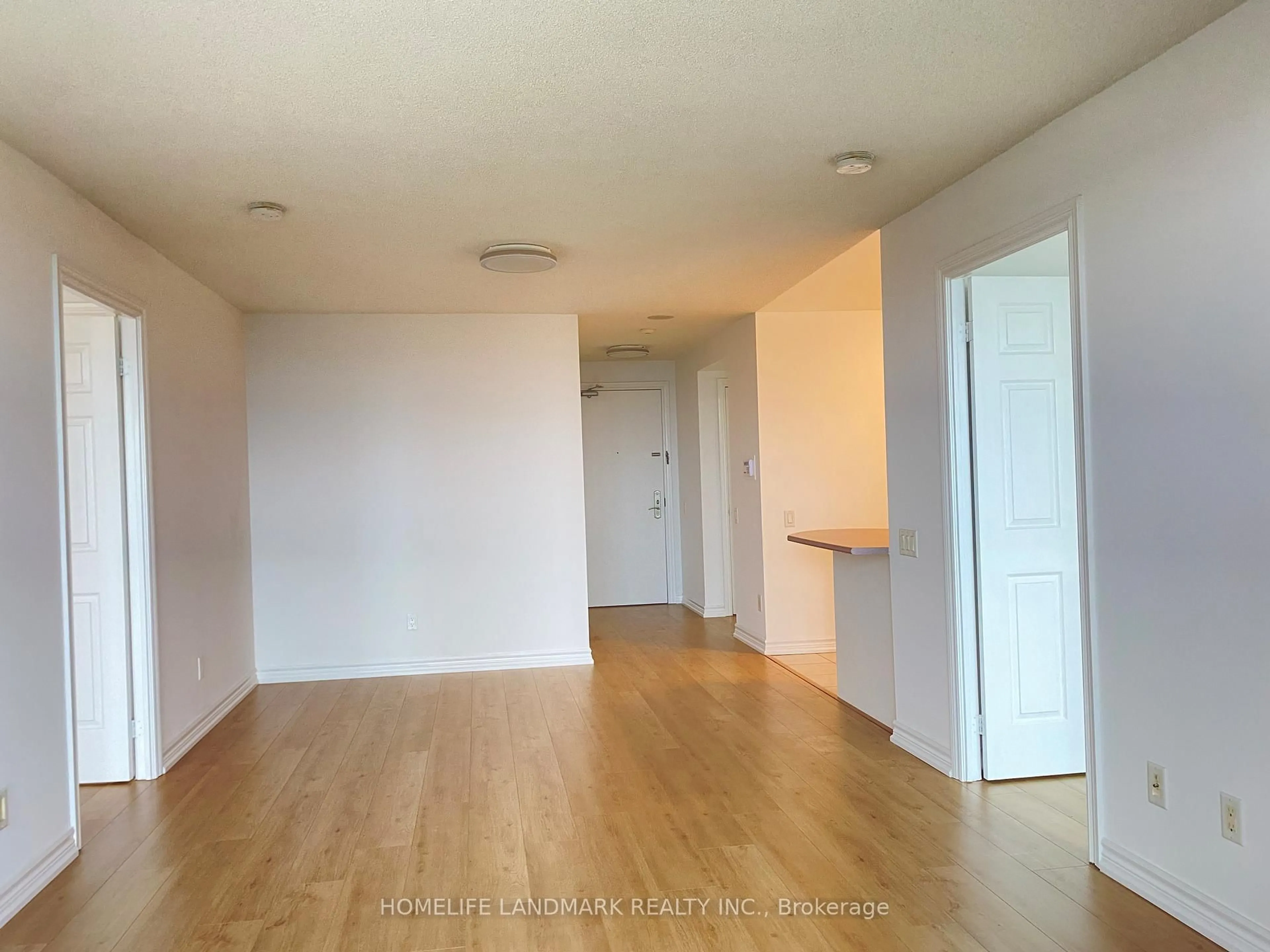 A pic of a room for 61 Town Centre Crt #2212, Toronto Ontario M1P 5C5