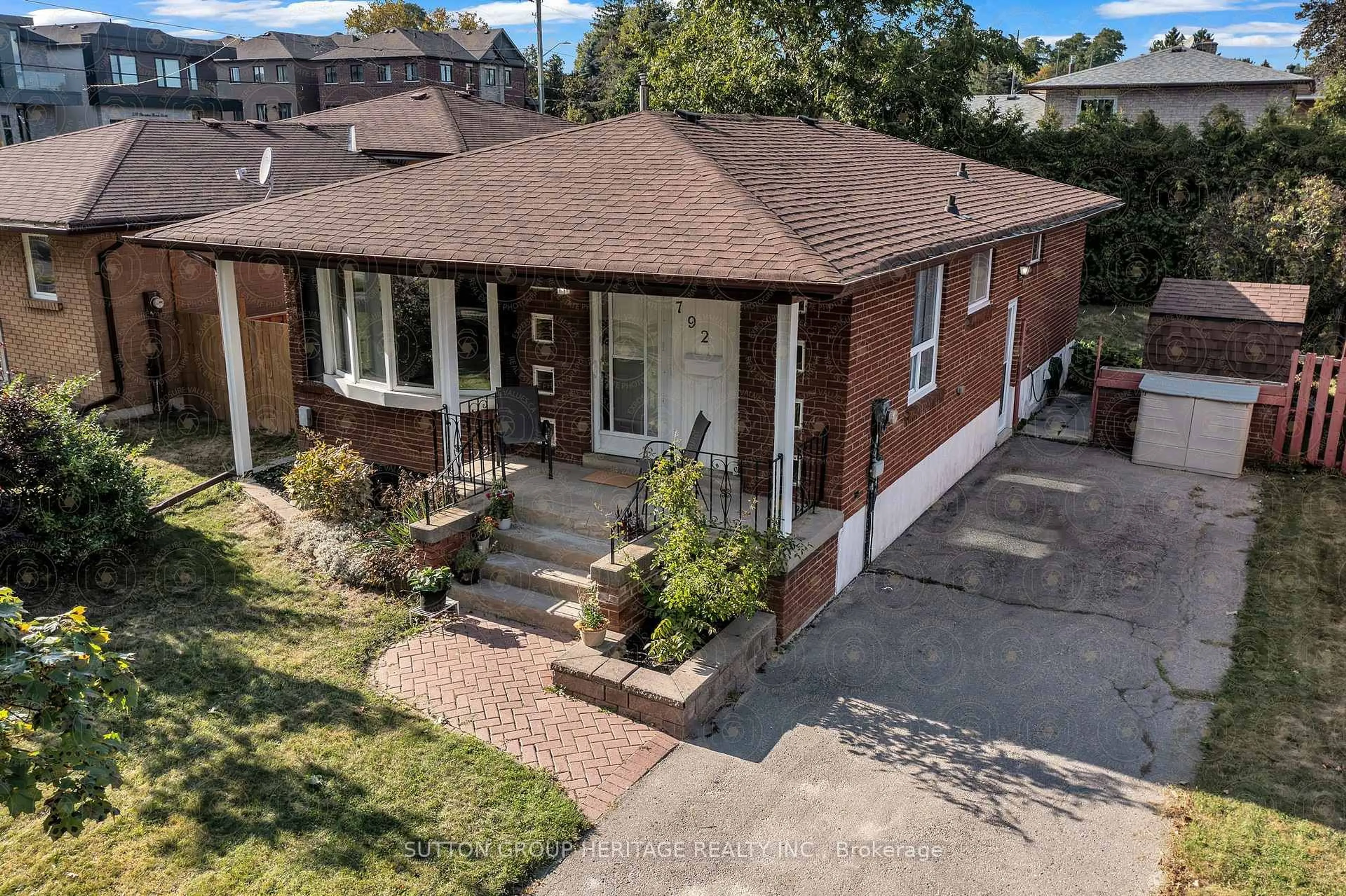 Home with brick exterior material, street for 792 Tatra Dr, Oshawa Ontario L1J 6S7