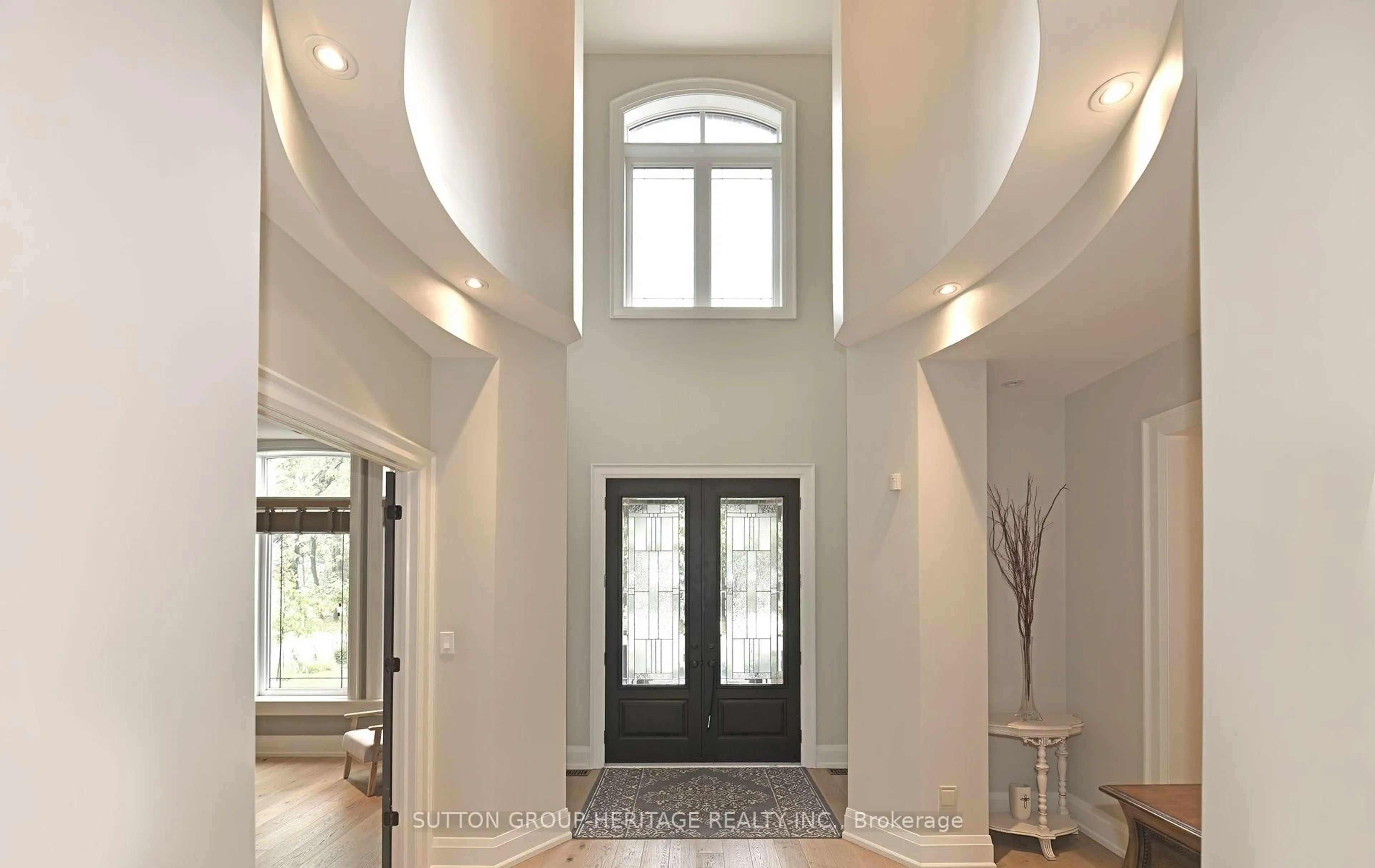 Indoor entryway for 1921 BONITA Ave, Pickering Ontario L1V 3N1