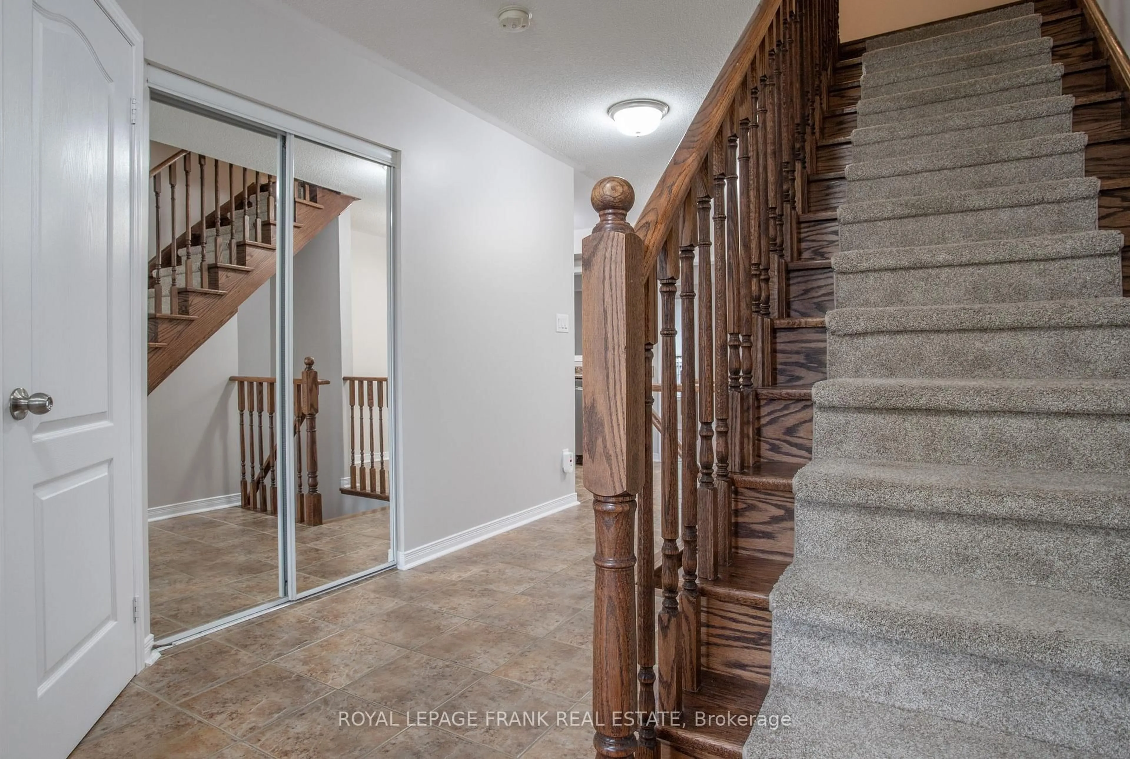 Unknown for 57 Shrewsbury Dr, Whitby Ontario L1M 0E2