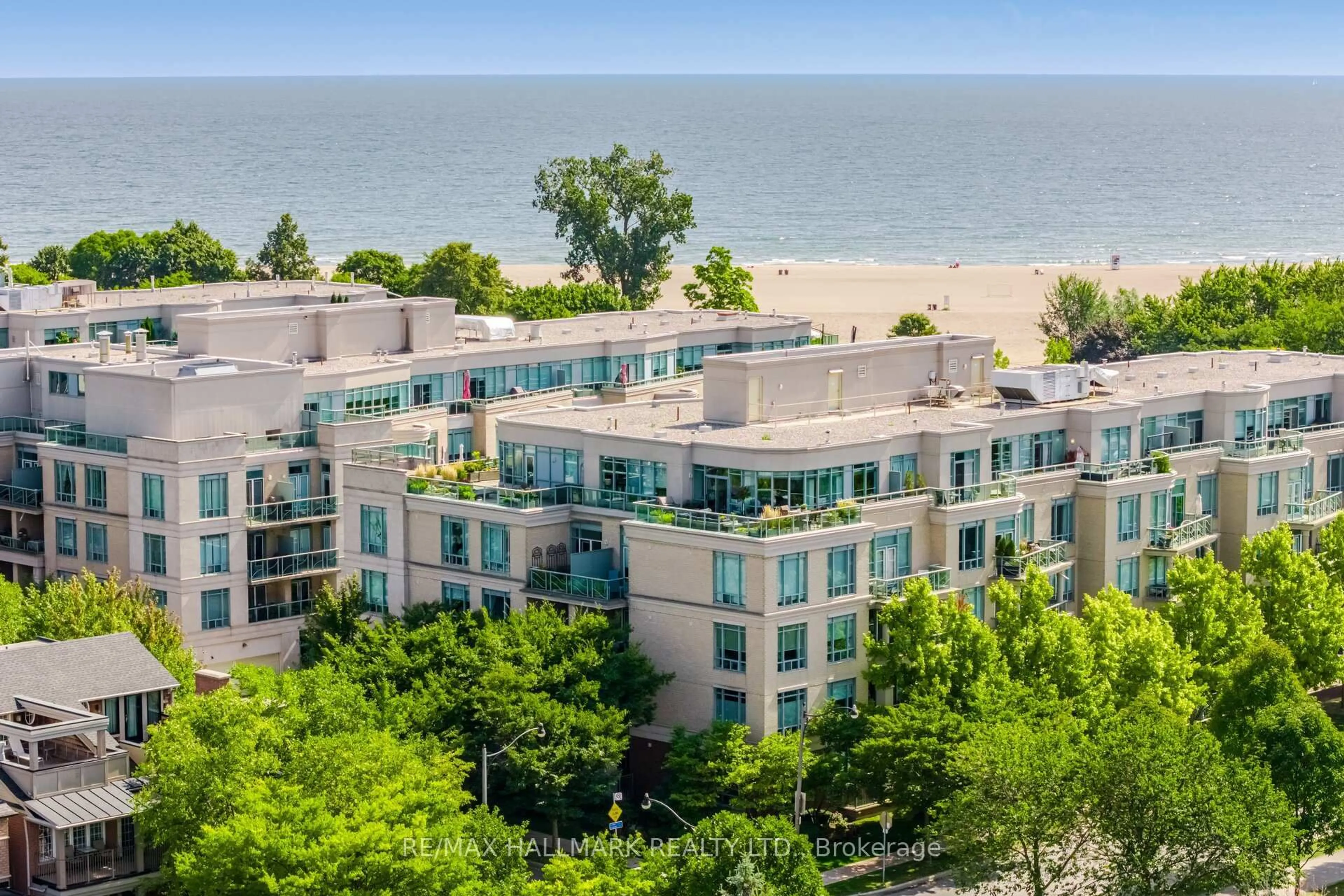 A pic from outside/outdoor area/front of a property/back of a property/a pic from drone, water/lake/river/ocean view for 9 Boardwalk Dr #PH5, Toronto Ontario M4L 6T1