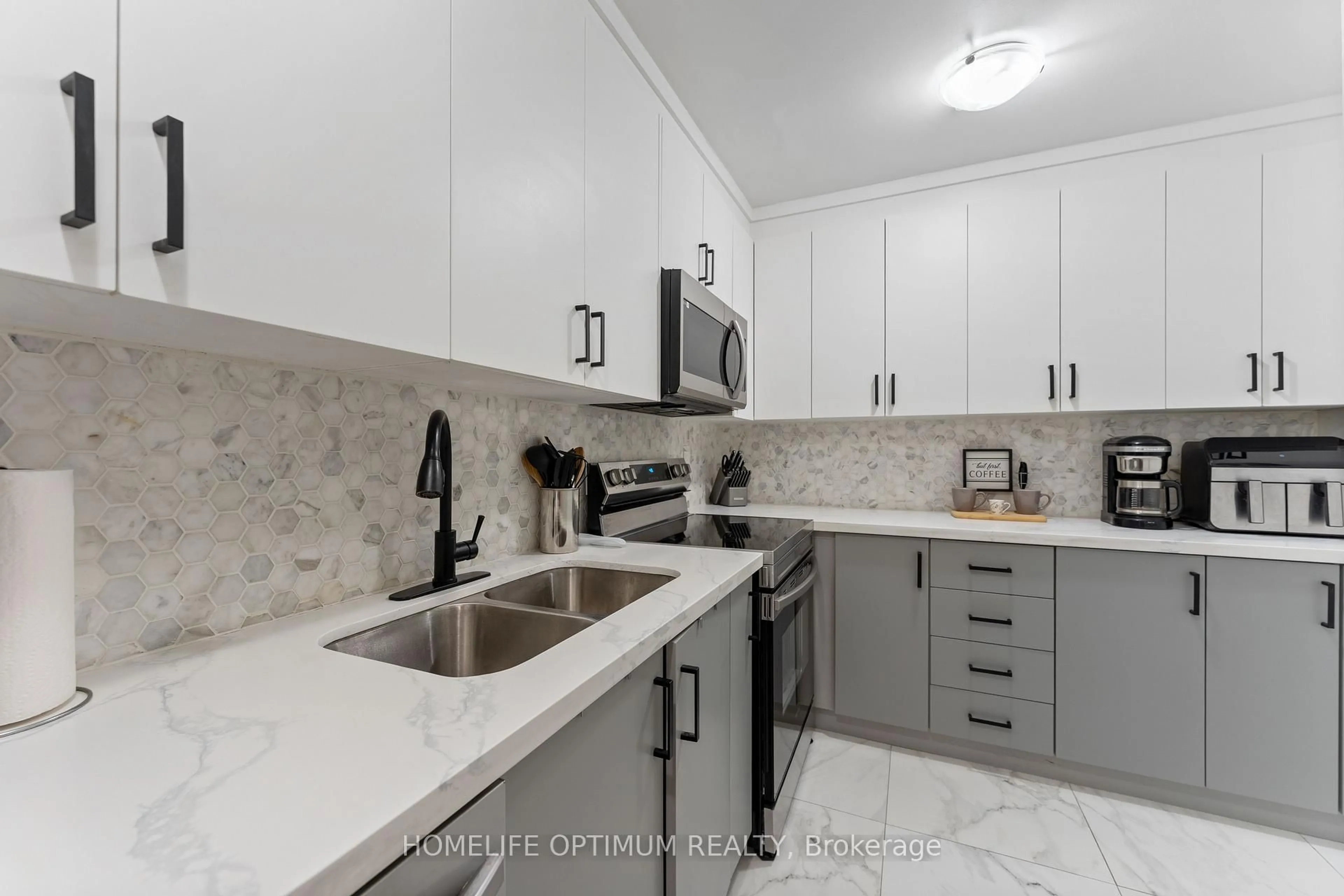 Standard kitchen, ceramic/tile floor for 100 Mornelle Crt #1076, Toronto Ontario M1E 4X2