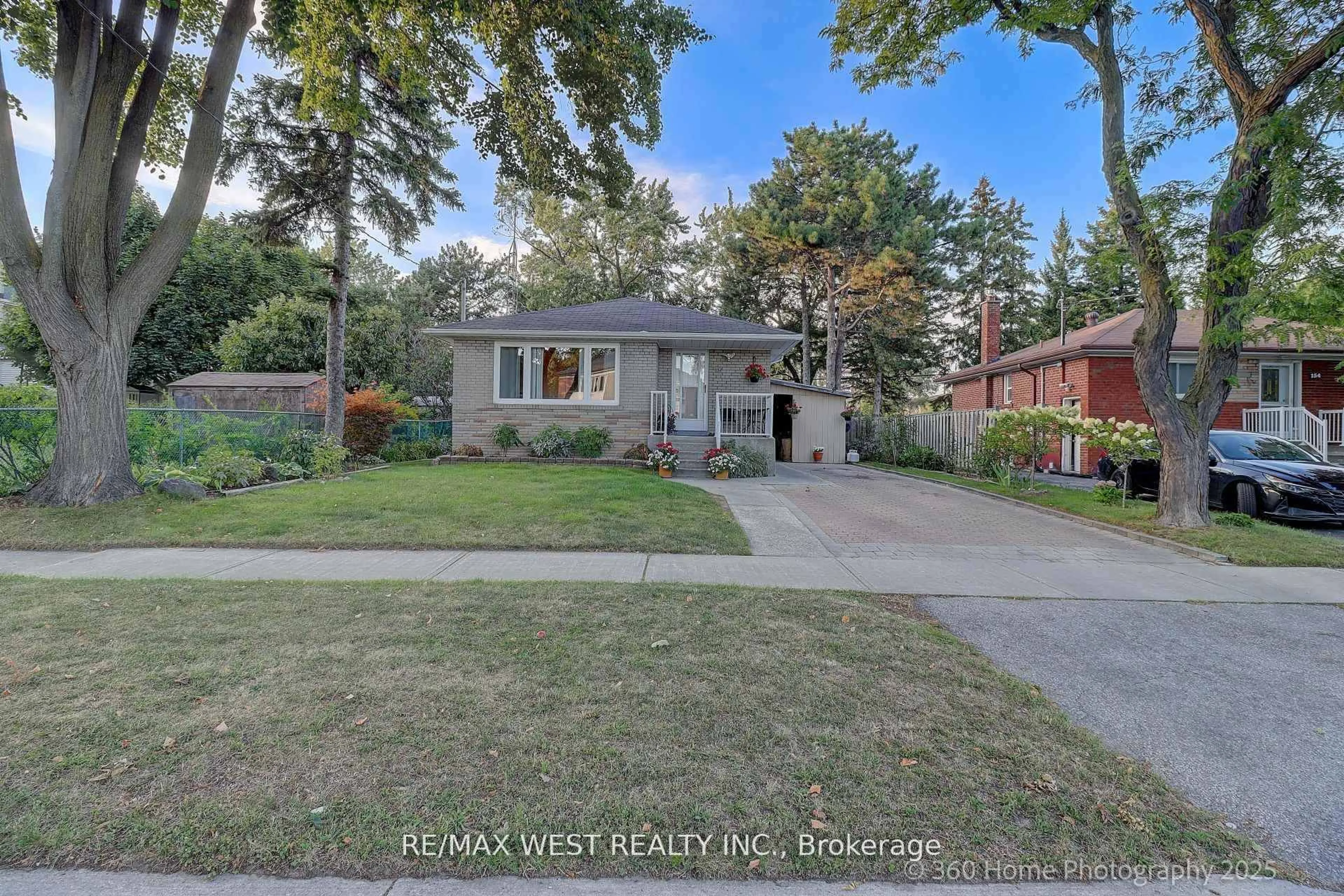 Unknown for 152 Benjamin Blvd, Toronto Ontario M1K 3P5