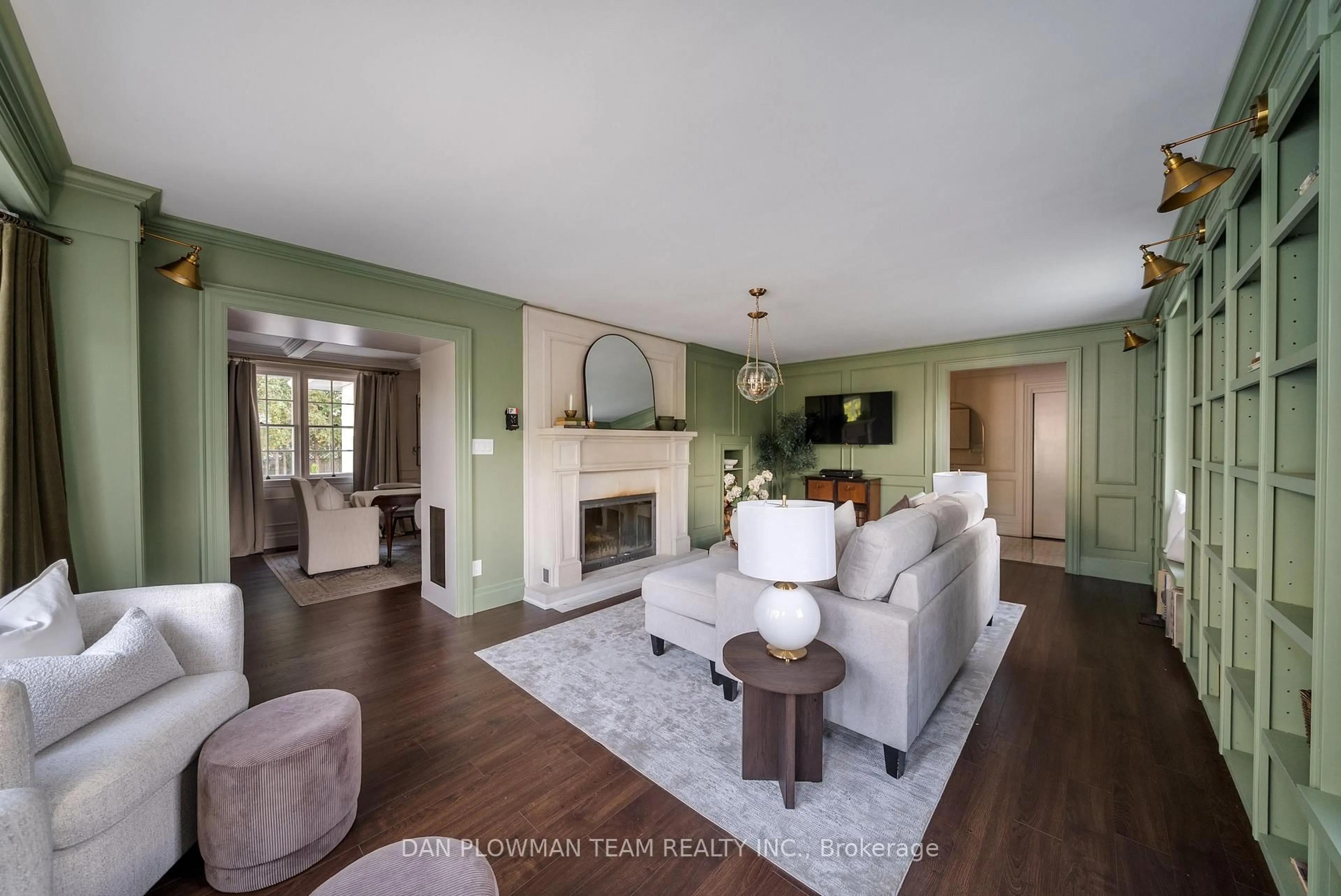 Living room with furniture, unknown for 15 Concession St, Clarington Ontario L1C 1Y2