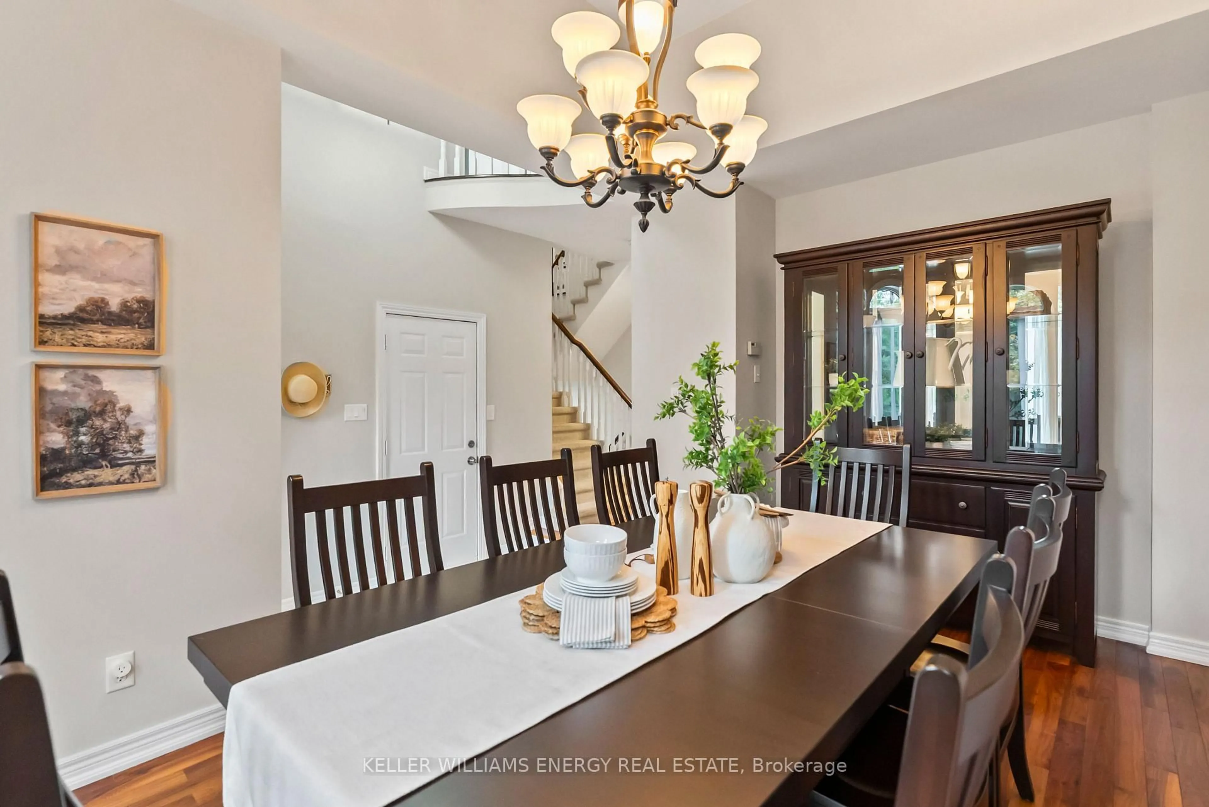 Dining room, unknown for 29 Melody Dr, Whitby Ontario L1M 1K6