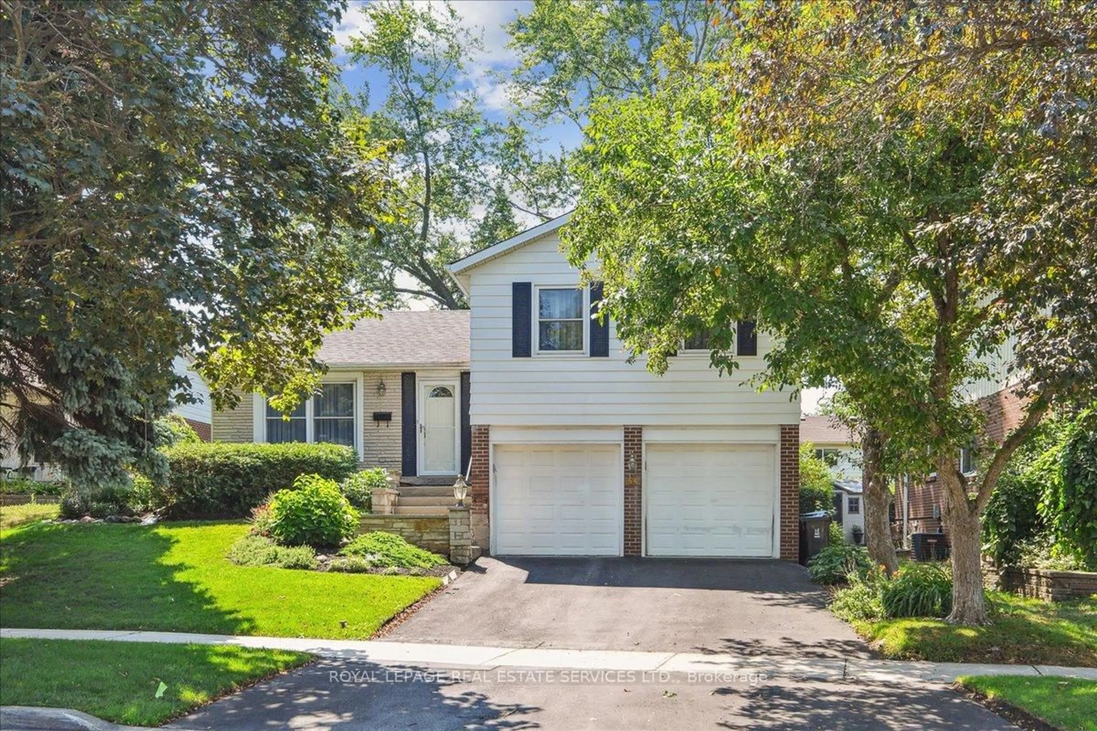 Home with vinyl exterior material, street for 54 Temple Bar Cres, Toronto Ontario M1W 2B5