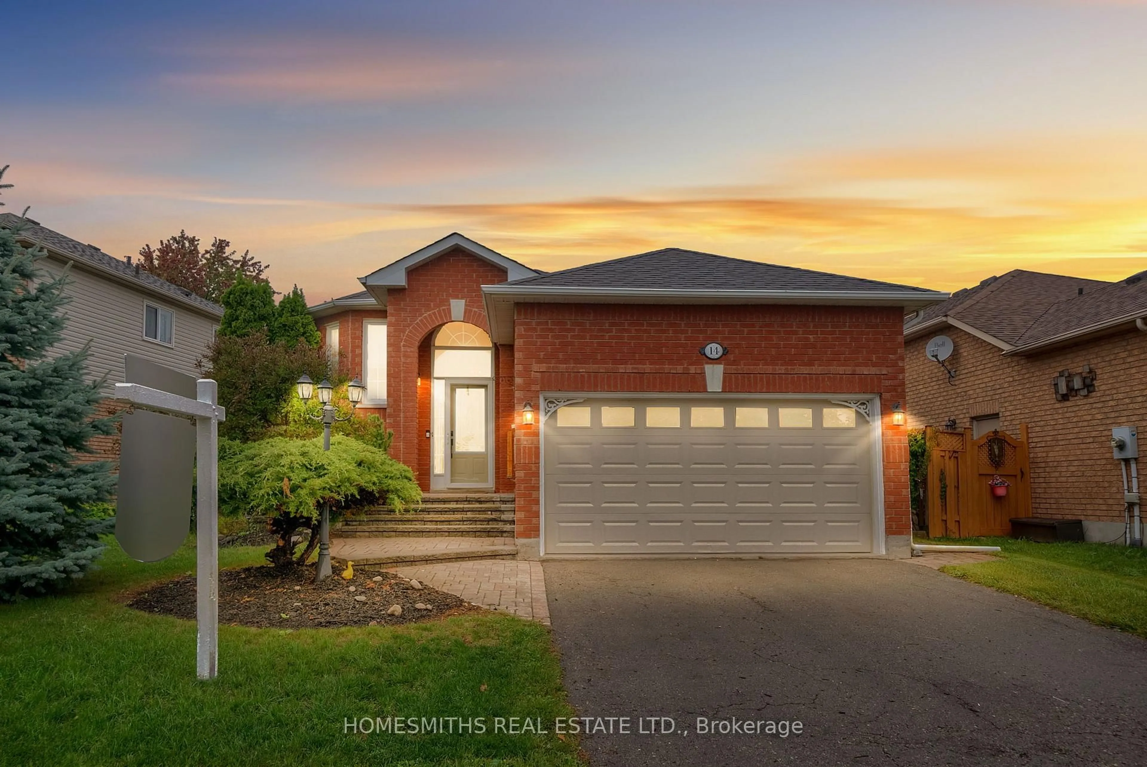 Home with brick exterior material, street for 14 Goodwin Ave, Clarington Ontario L1C 4Z4