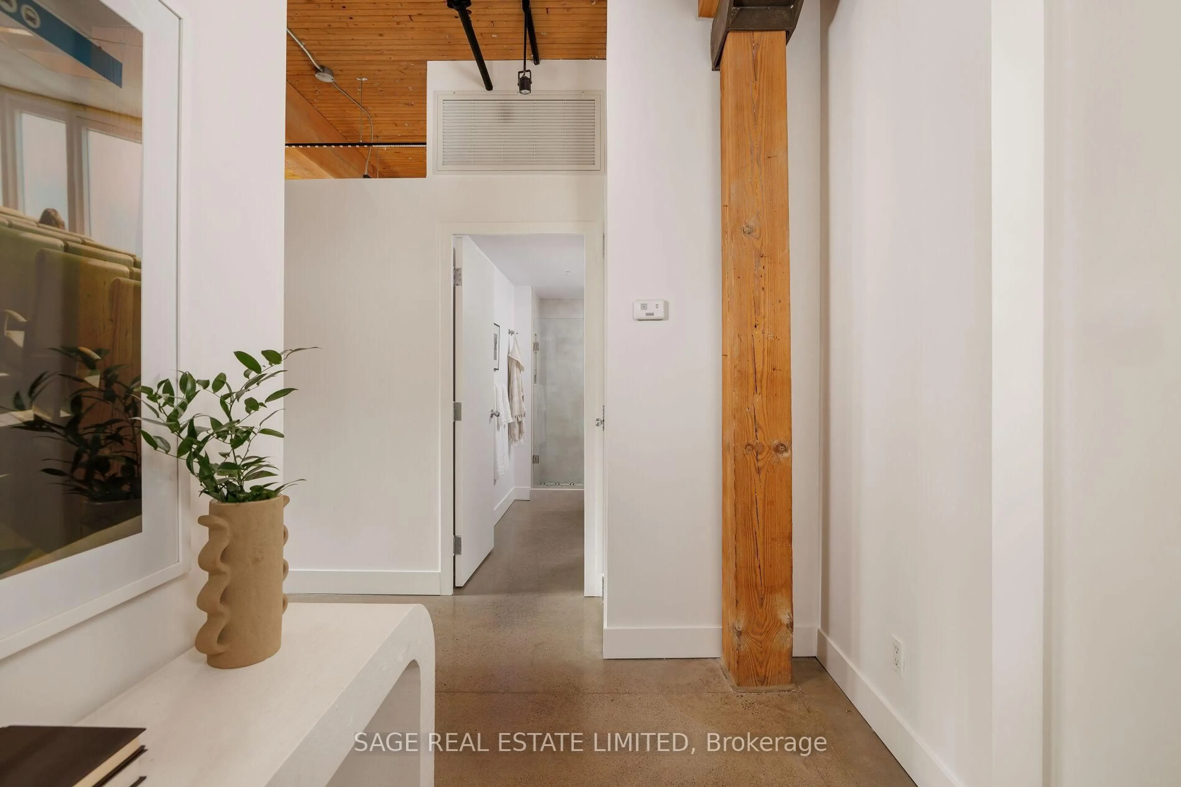 Indoor entryway for 68 Broadview Ave #308, Toronto Ontario M4M 2E6