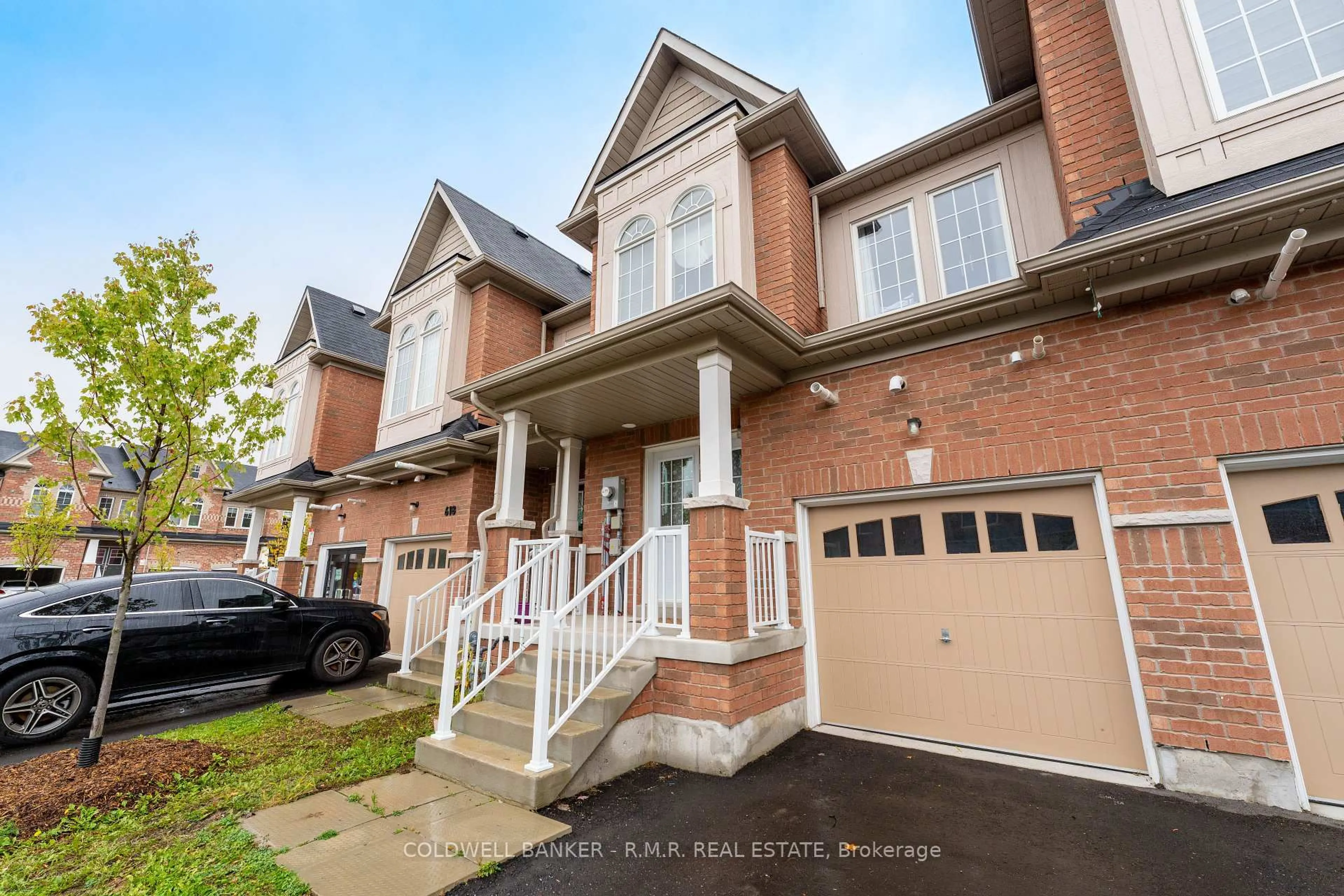 Home with brick exterior material, street for 620 Krawchuk Cres, Oshawa Ontario L1K 1A7