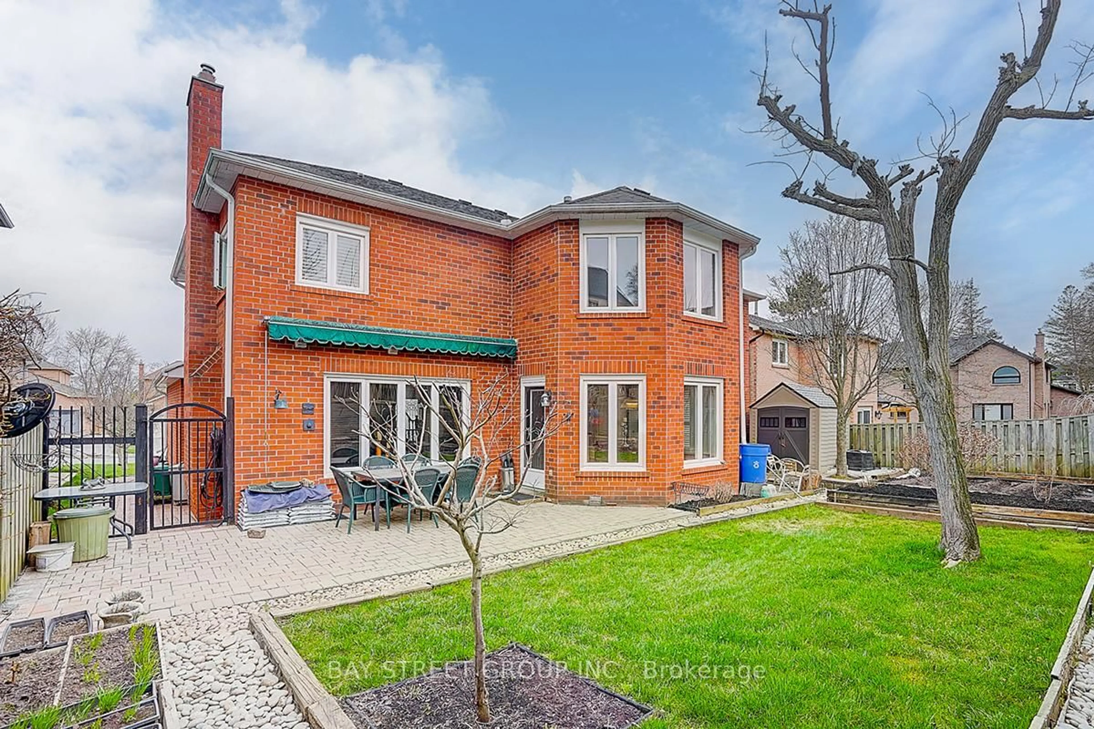 Home with brick exterior material, street for 354 Rouge Hill Crt, Pickering Ontario L1V 6L5