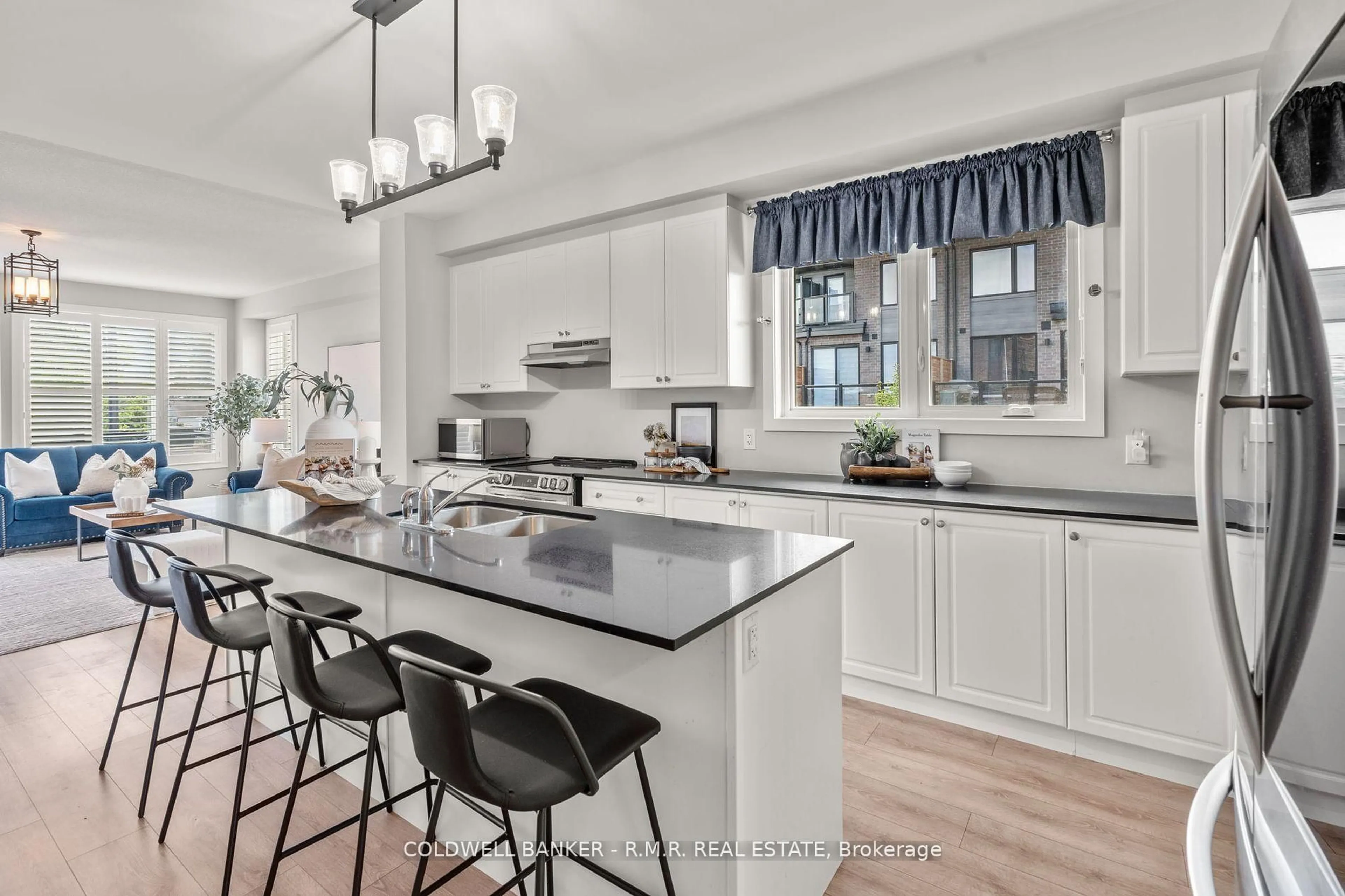 Open concept kitchen, ceramic/tile floor for 43 Assunta Lane, Clarington Ontario L1C 7H3