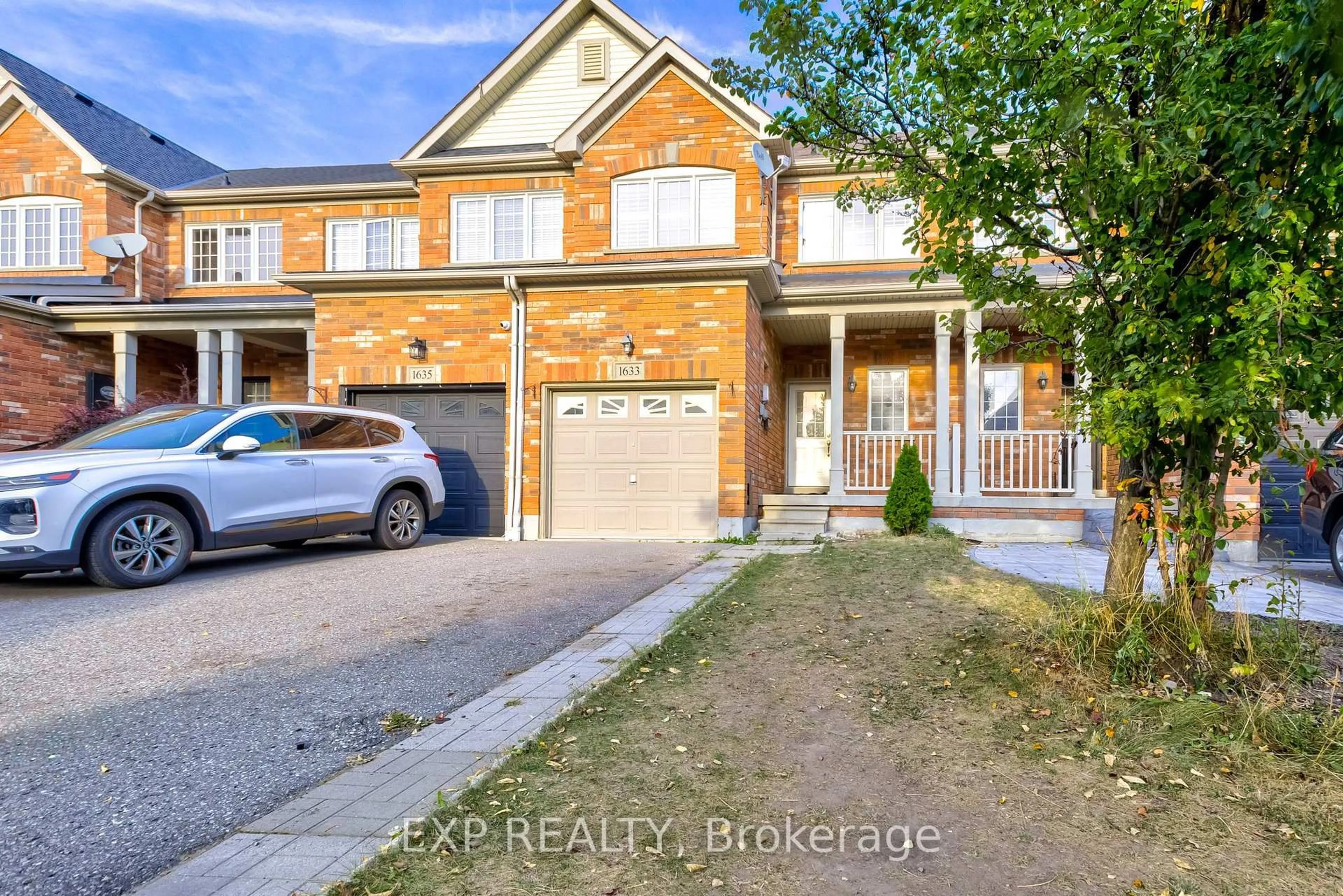 Home with brick exterior material, street for 1633 Frolis St, Oshawa Ontario L1K 0L4