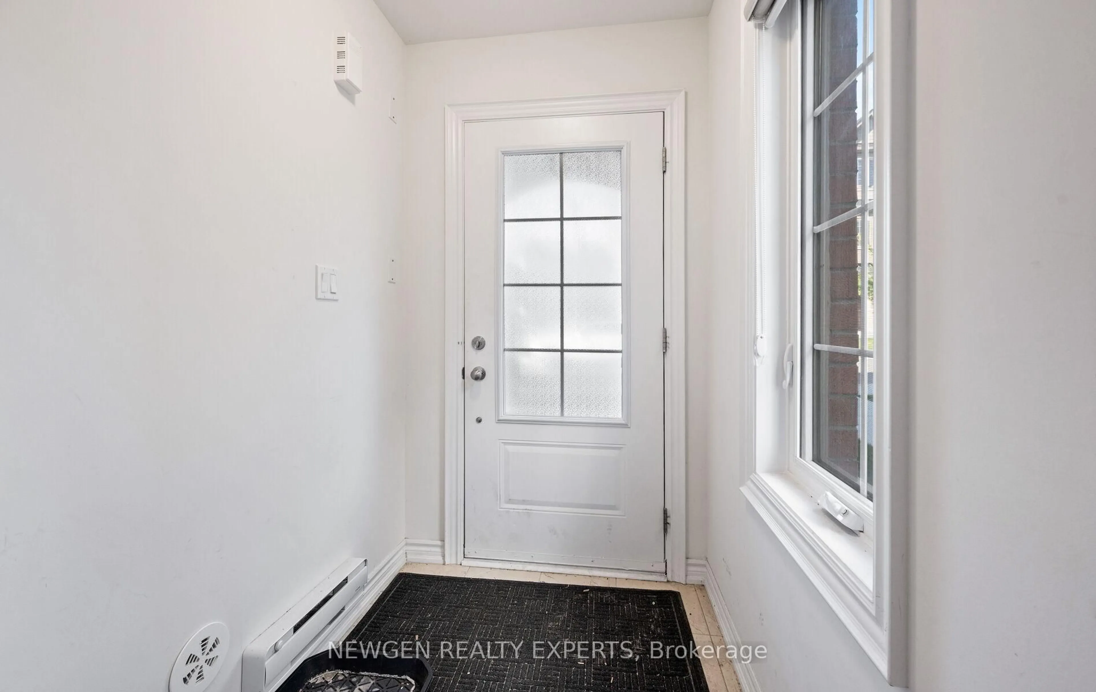 Indoor entryway for 223 Royal Northern Path, Oshawa Ontario L1L 0R6