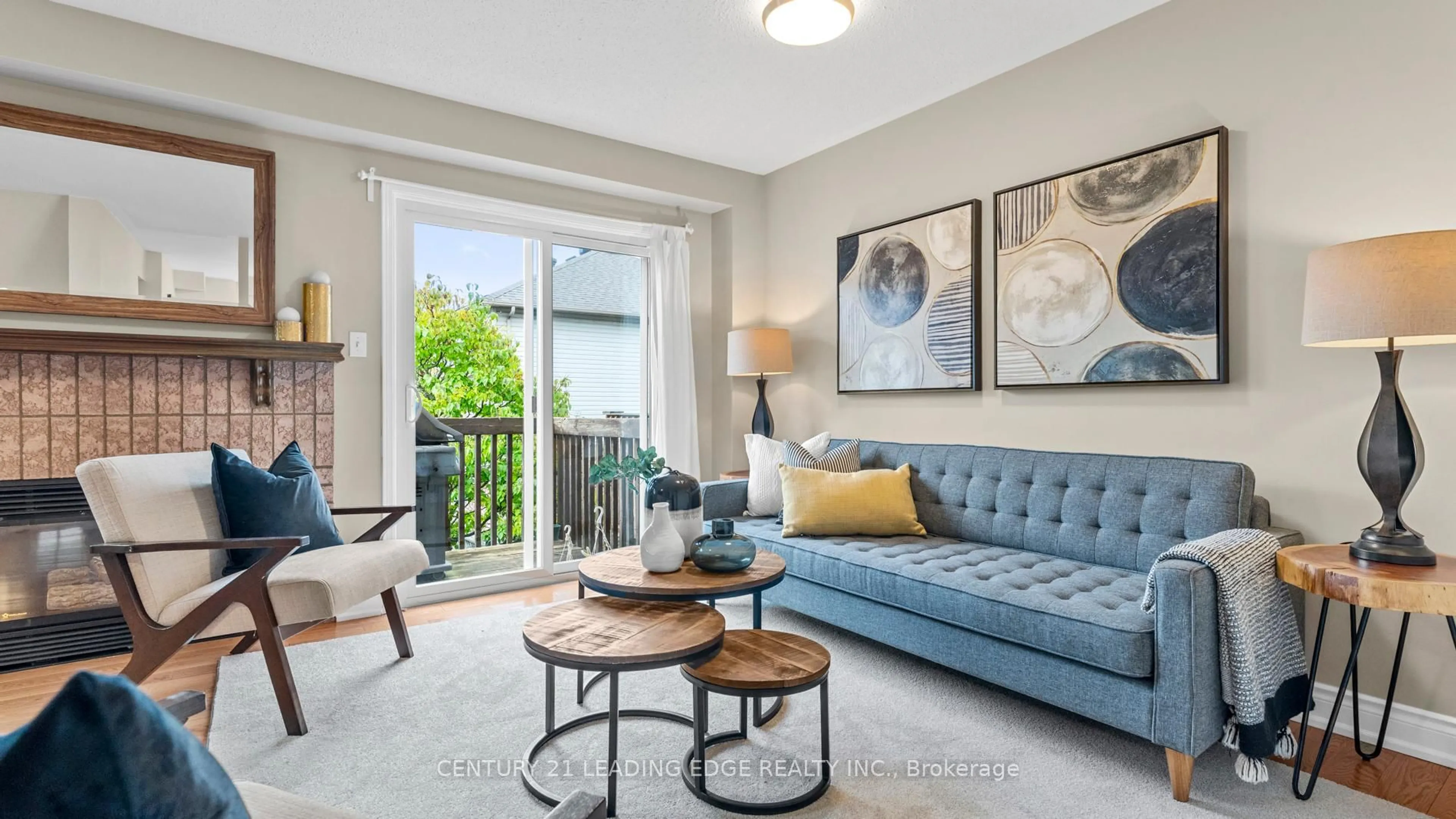 Living room with furniture, unknown for 330 Sparrow Circ, Pickering Ontario L1V 6Y3