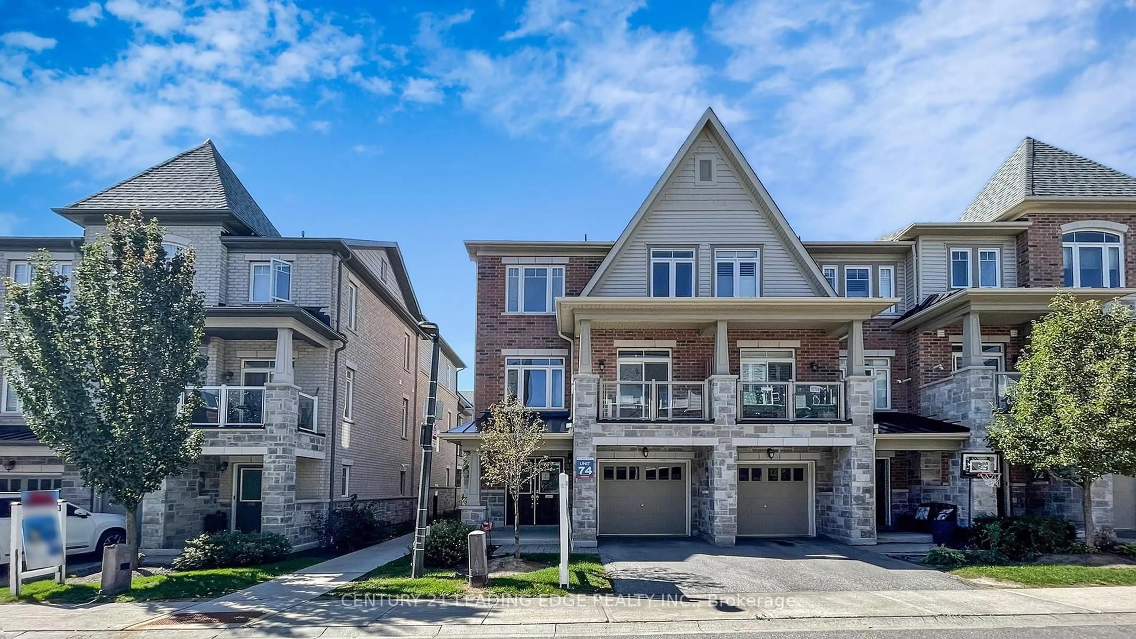 Unknown for 2420 Nantucket Chse, Pickering Ontario L1X 0E4