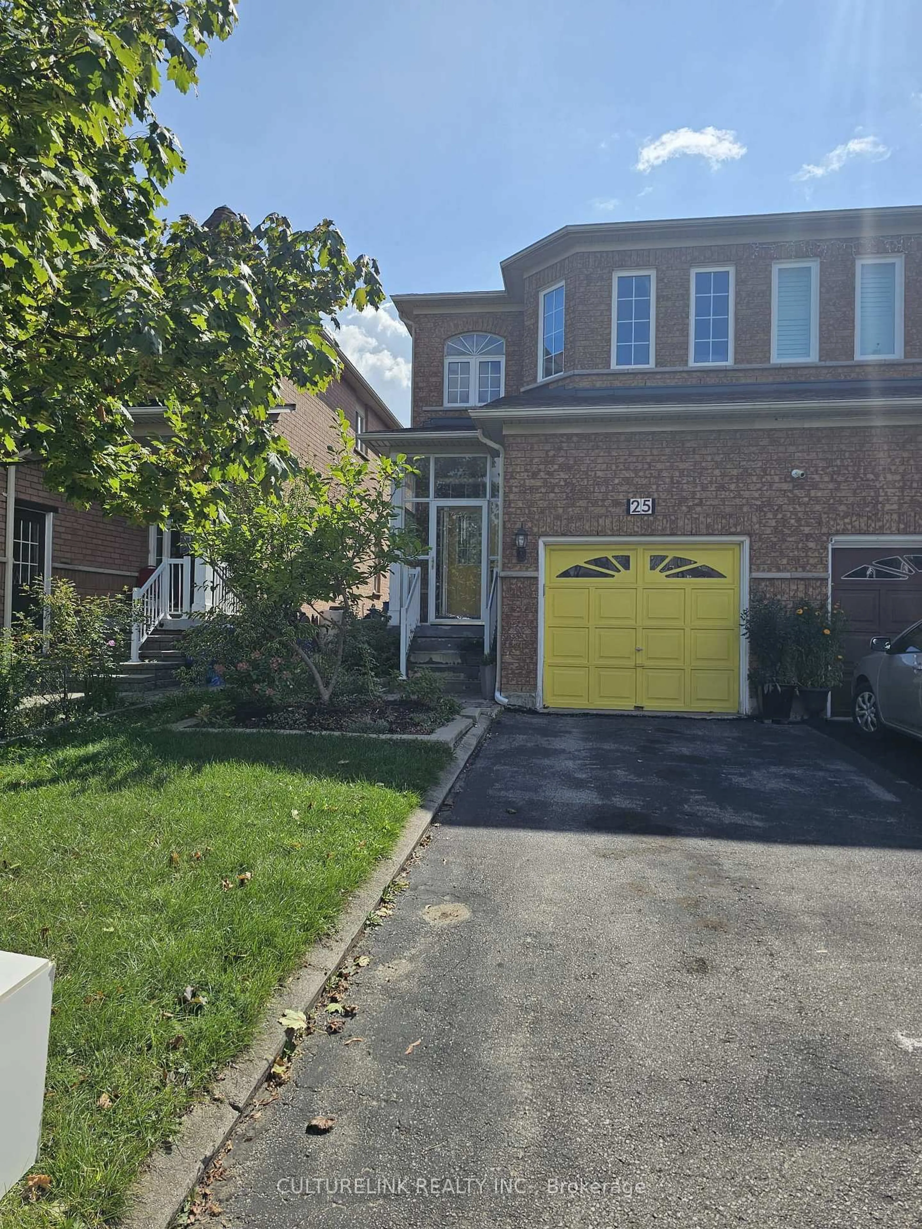 Unknown for 25 Red Hawk Rd, Toronto Ontario M1B 6B2