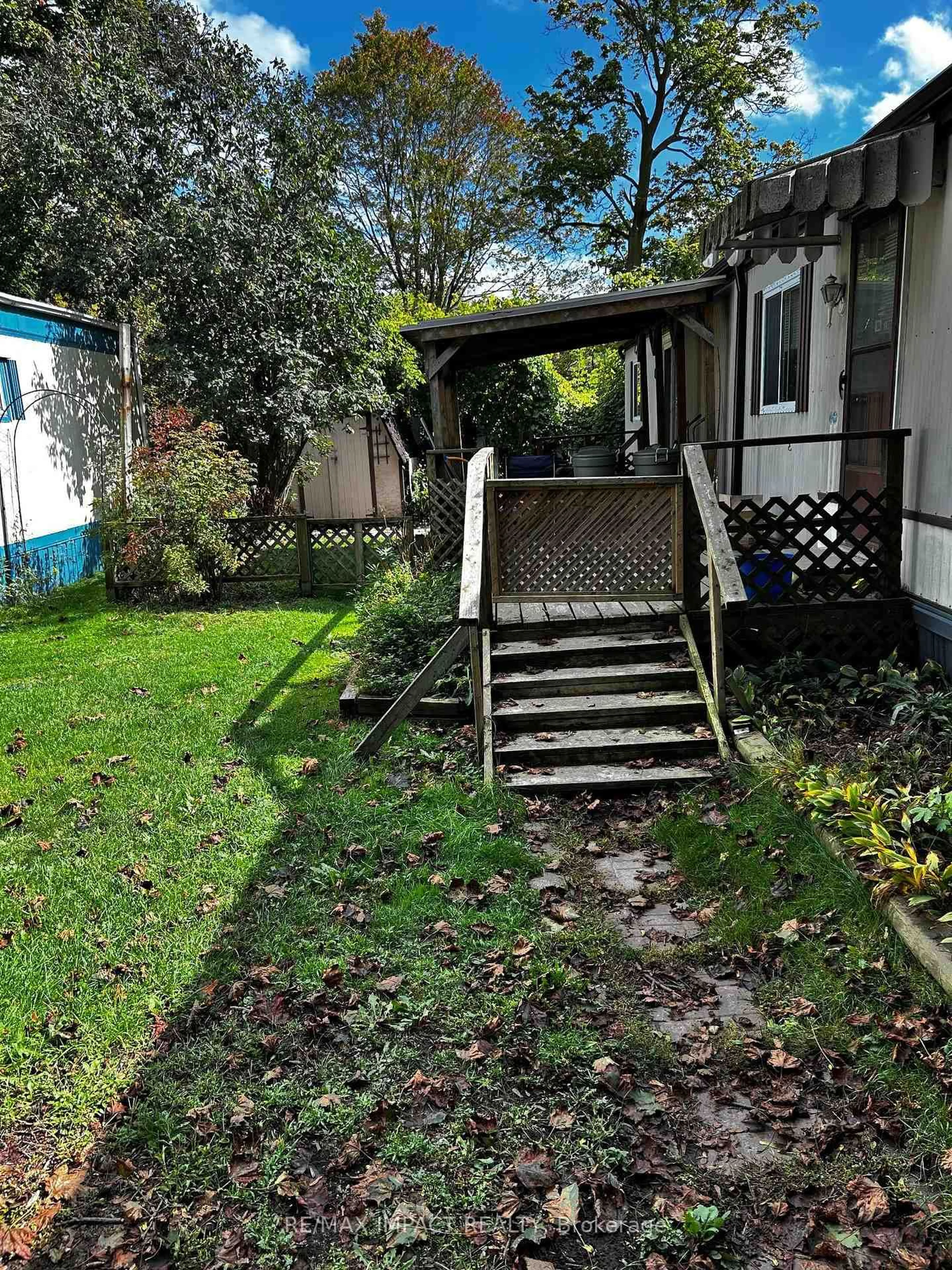 Unknown for 300 King St #23, Clarington Ontario L1C 3K5
