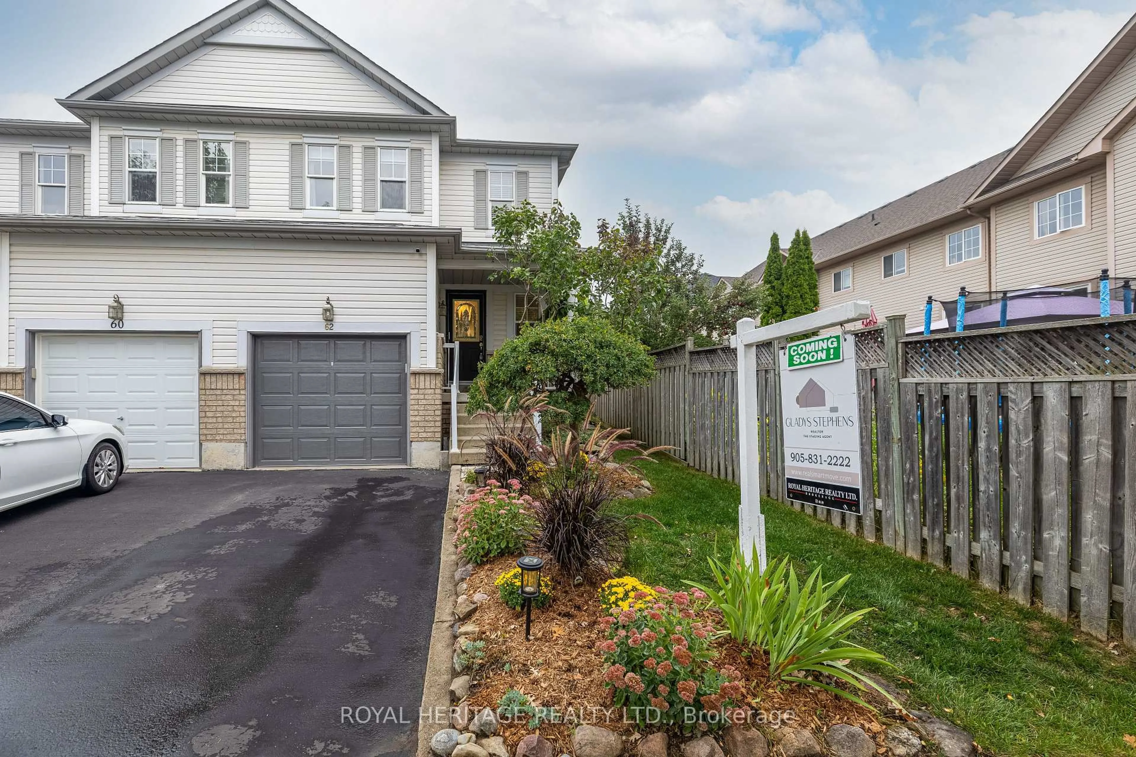 Unknown for 62 Foothill St, Whitby Ontario L1R 2V6