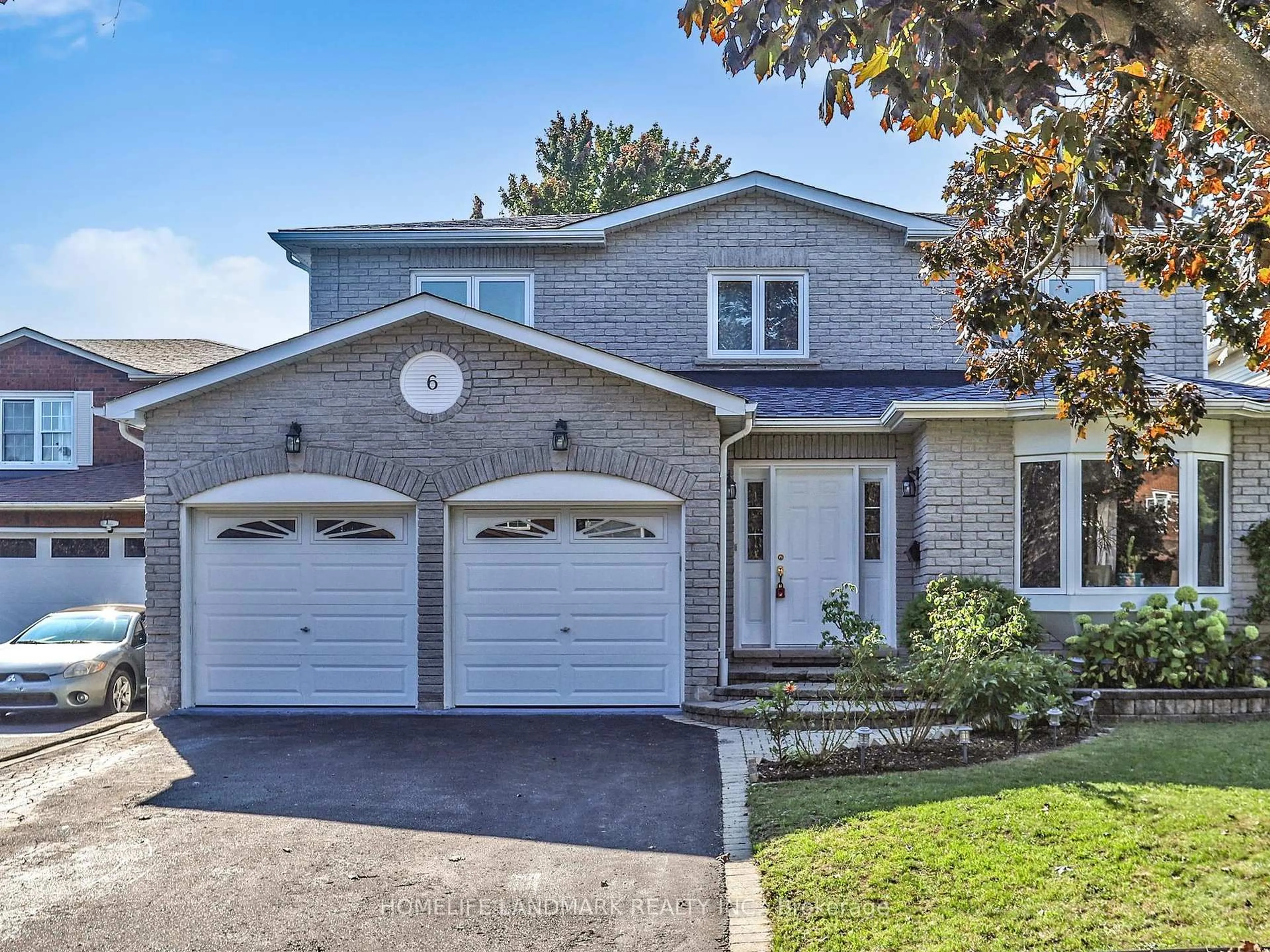 Home with brick exterior material, street for 6 Broughton Crt, Whitby Ontario L1N 6Y8
