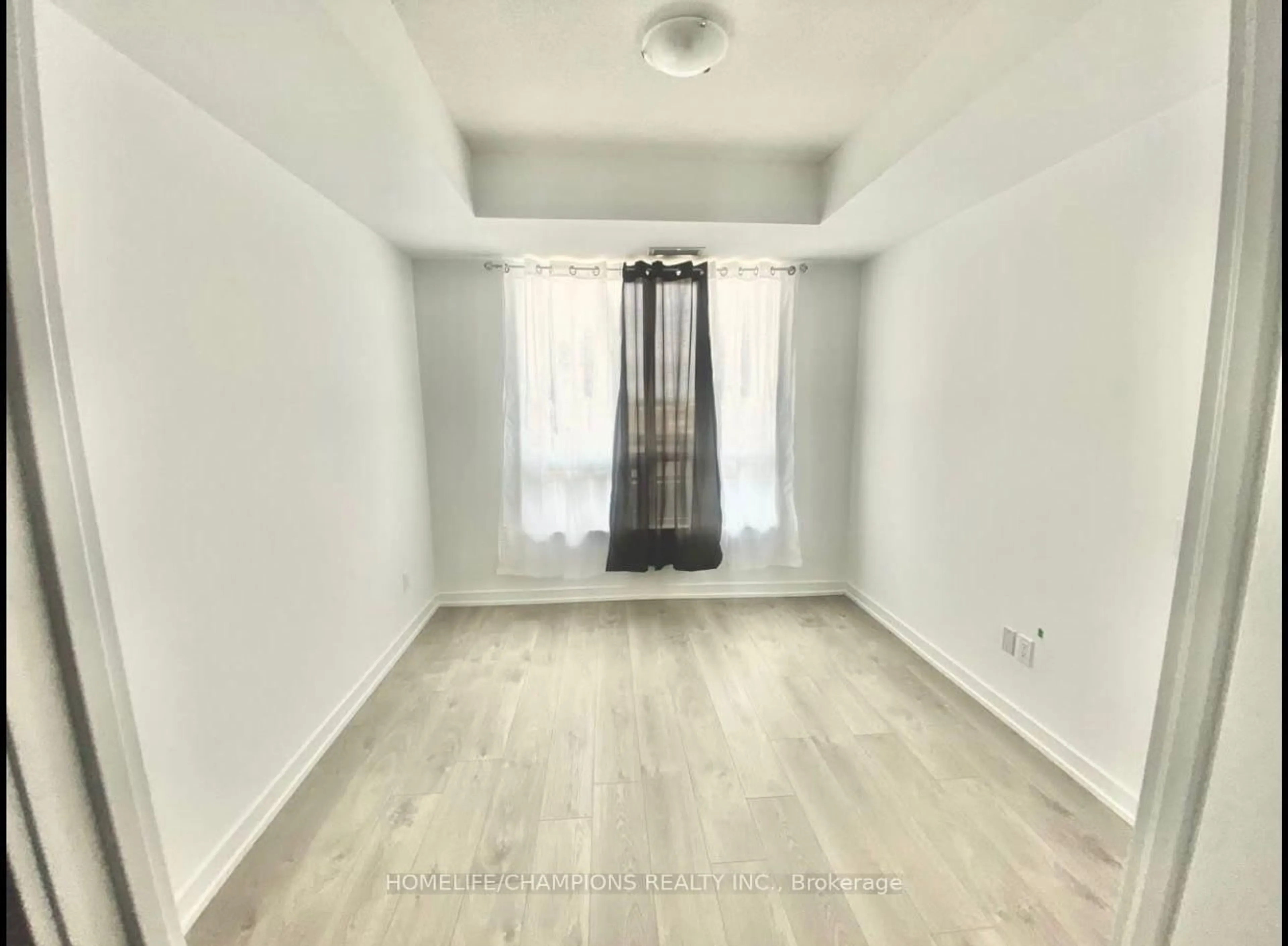 A pic of a room for 1480 Bayly St #1610, Pickering Ontario L1W 0C2