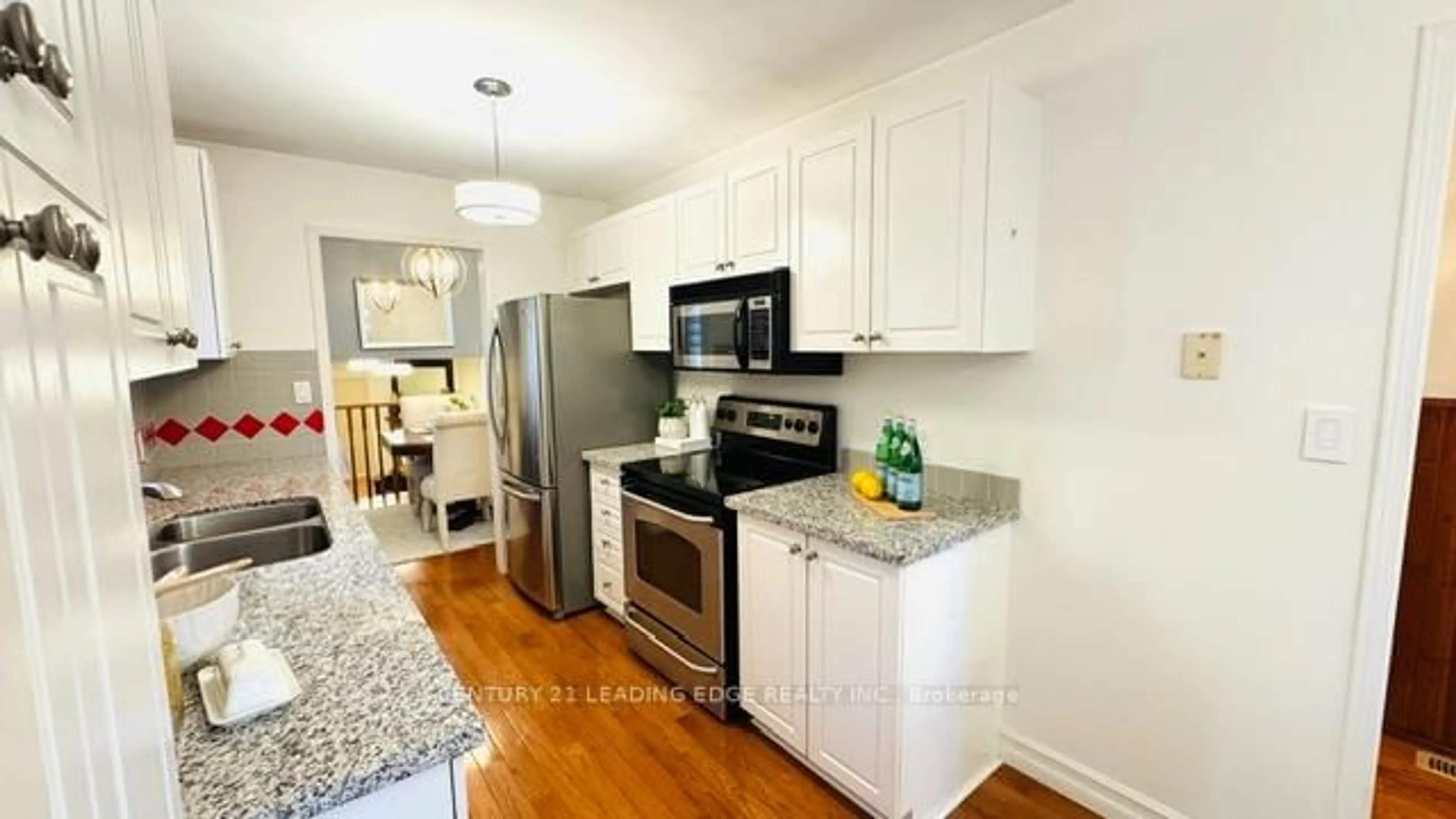 Standard kitchen, unknown for 385 Compton Cres, Oshawa Ontario L1G 8C7