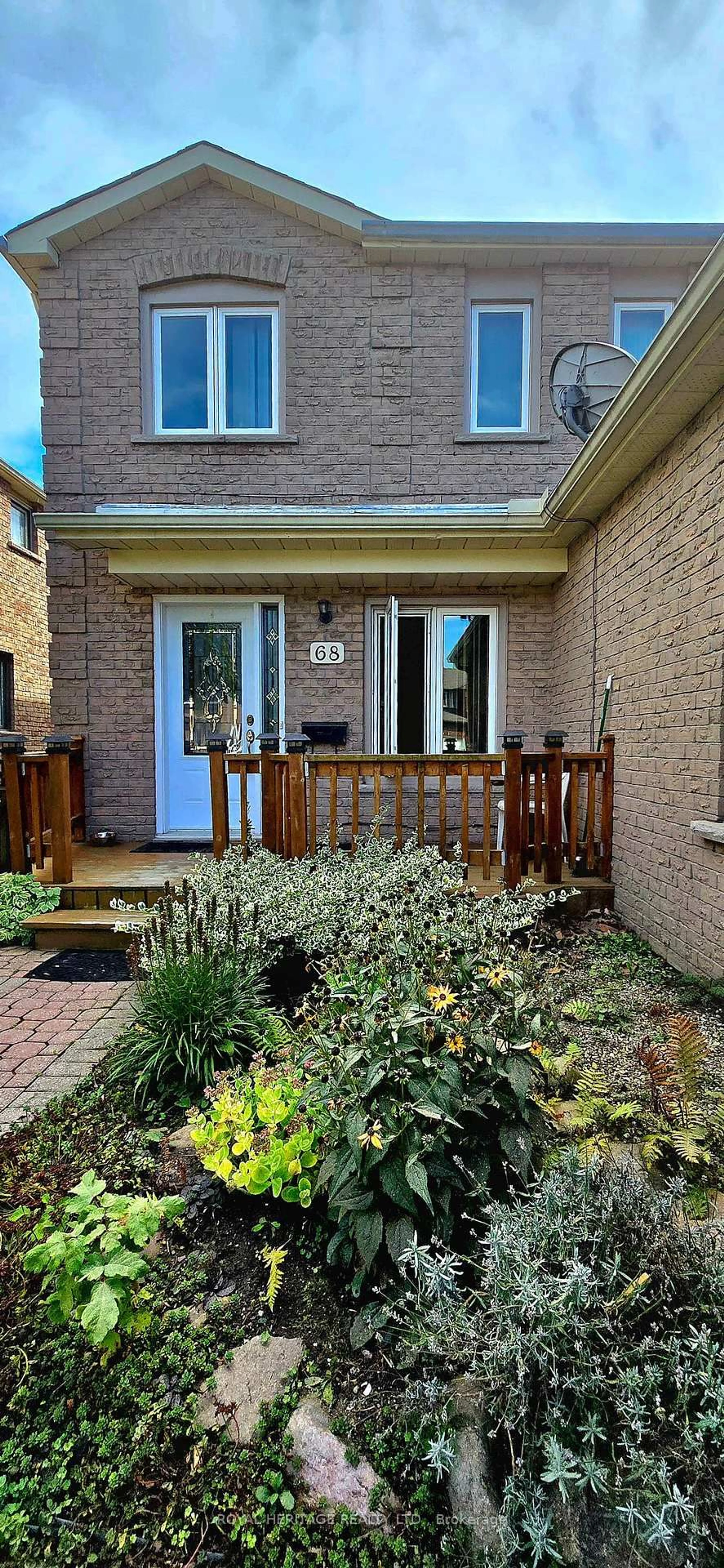 Unknown for 68 Cluett Dr, Ajax Ontario L1S 7G3