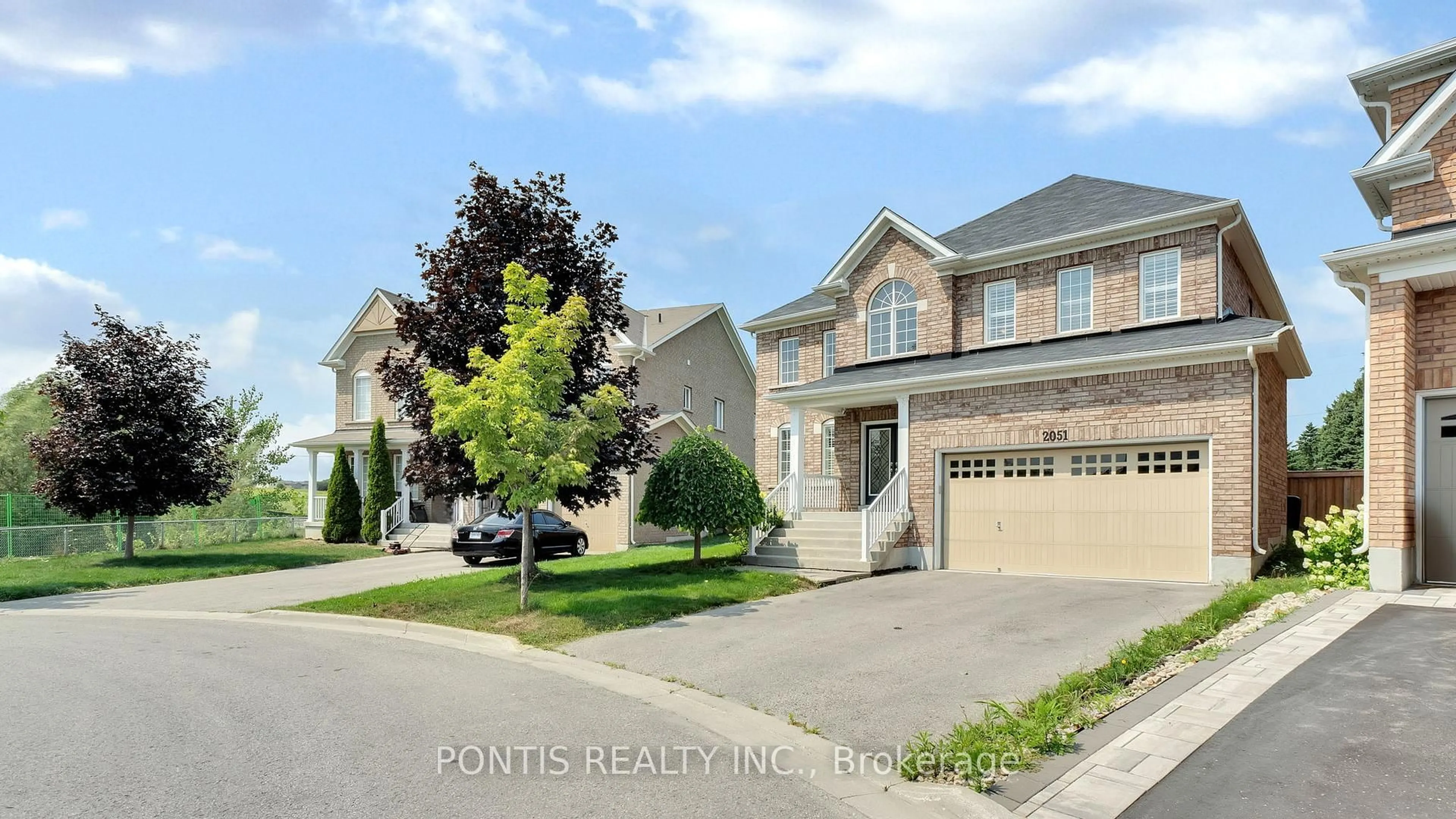Unknown for 2051 HUNKING Crt, Oshawa Ontario L1K 0V3