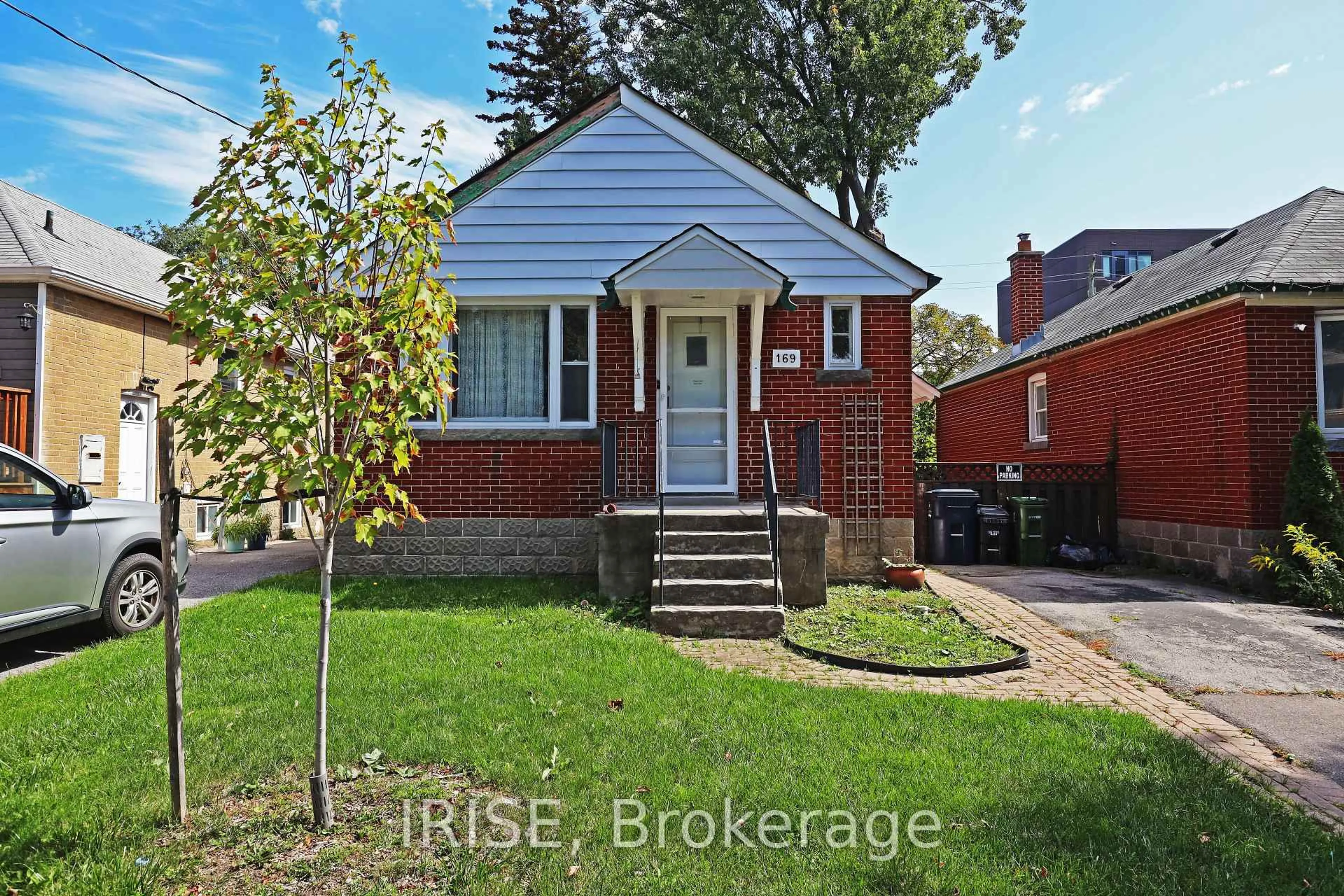 Home with brick exterior material, street for 169 Mcintosh St, Toronto Ontario M1N 3Y8
