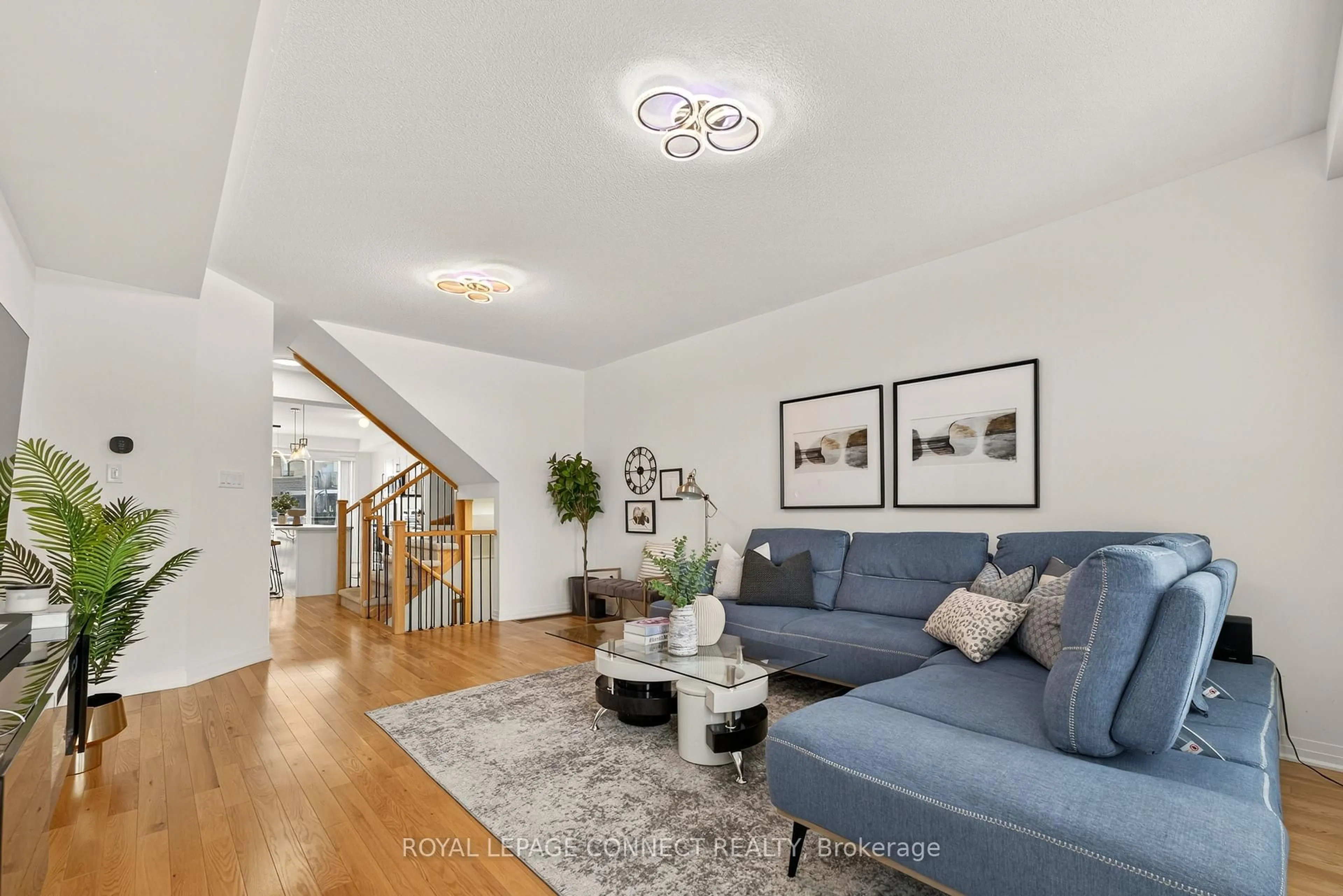 Living room with furniture, unknown for 1455 Green Rd, Clarington Ontario L1C 7E8