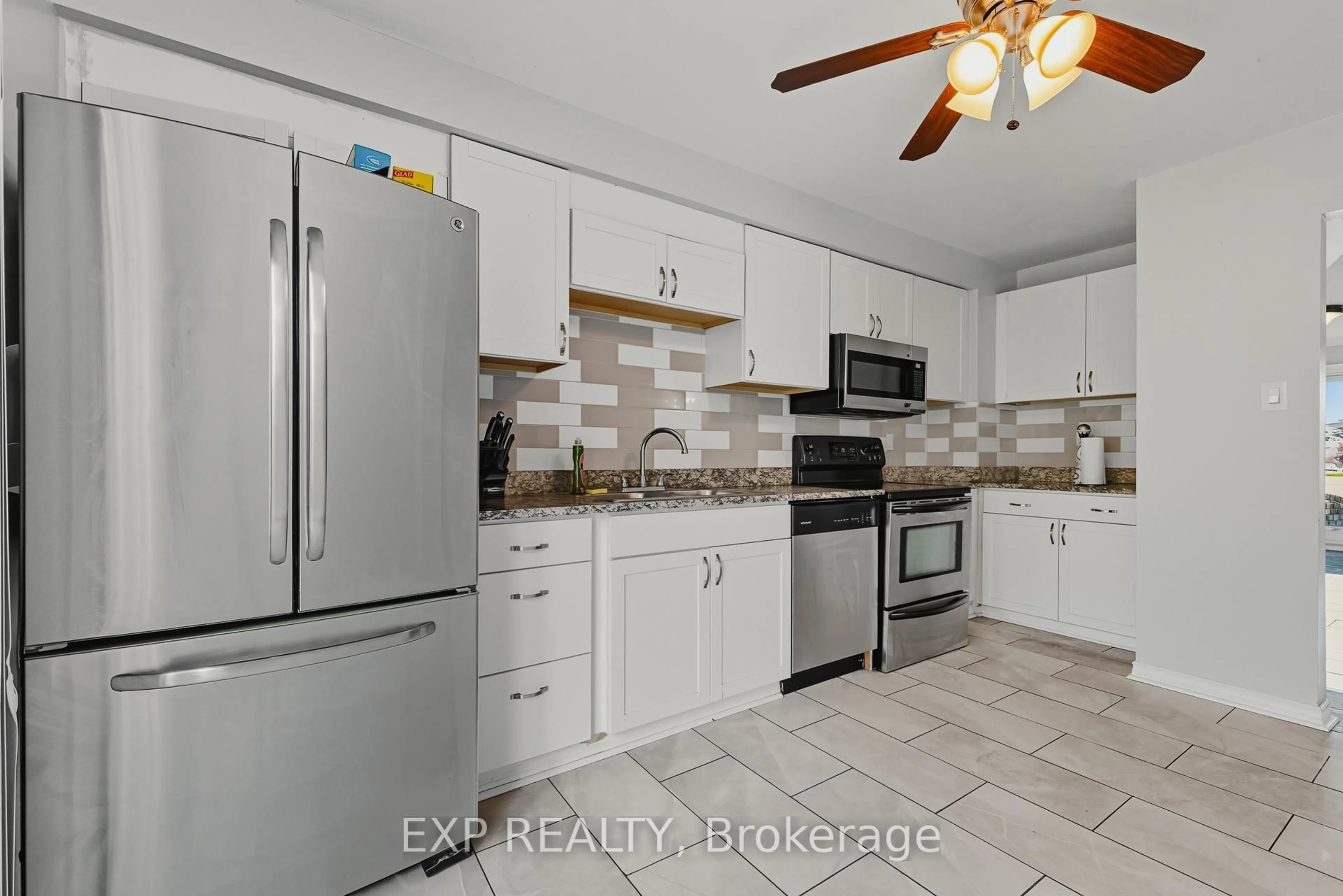 Standard kitchen, ceramic/tile floor for 2 Blackburn Cres, Ajax Ontario L1S 5Z2