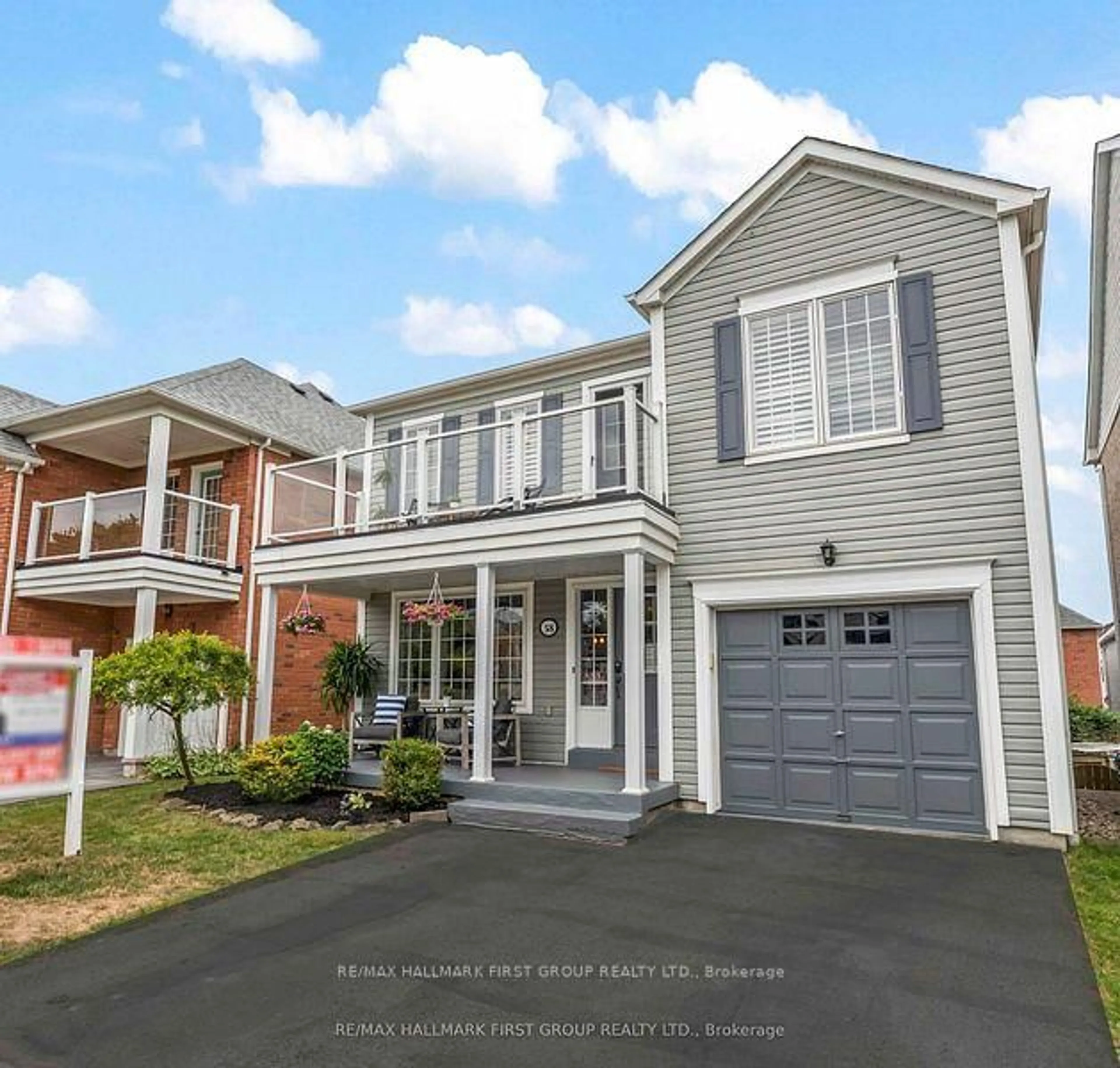 Home with vinyl exterior material, street for 58 Moynahan Cres, Ajax Ontario L1Z 1P1