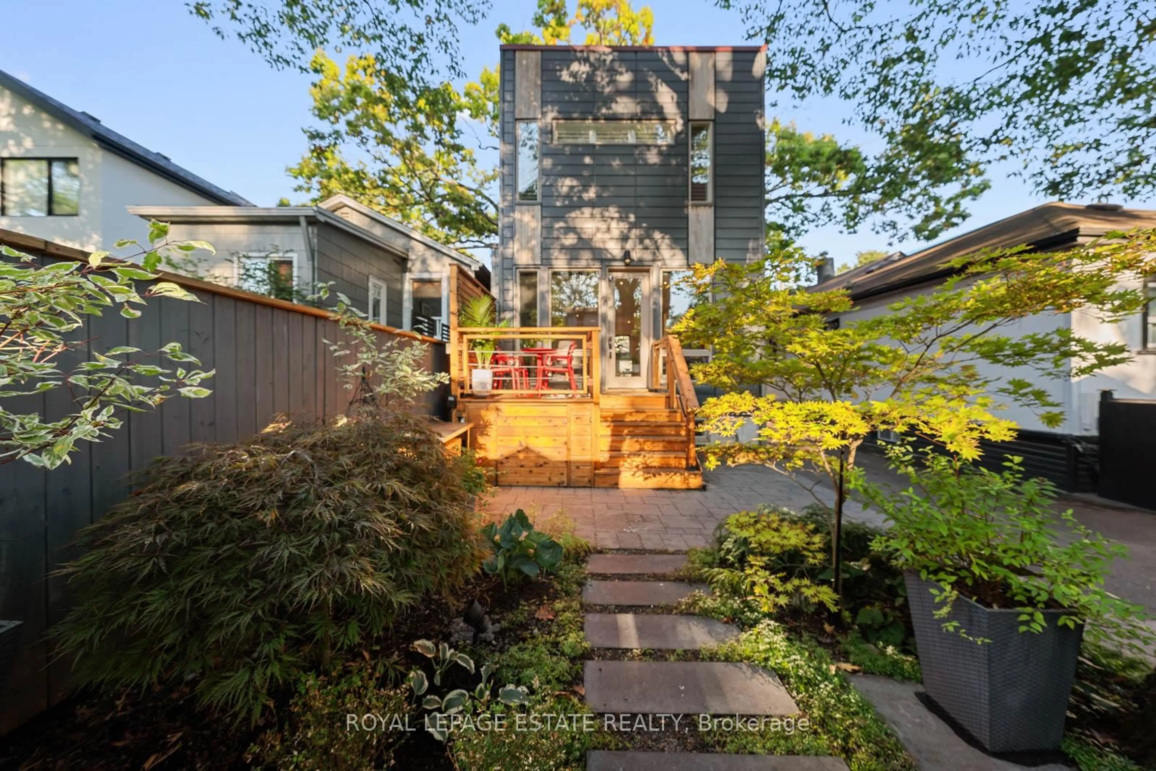 Unknown for 158 Warden Ave, Toronto Ontario M1N 2Z4