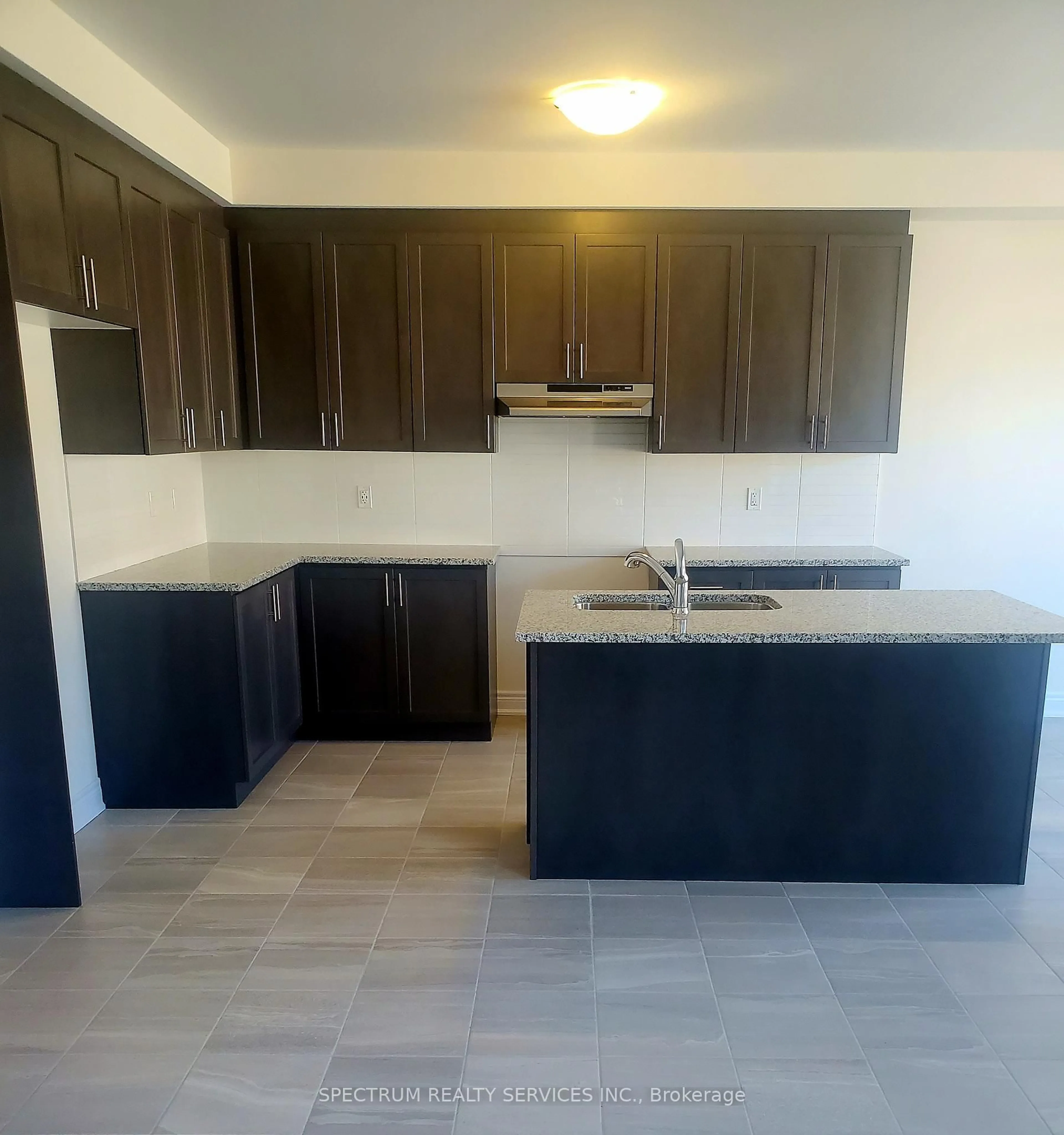 Standard kitchen, ceramic/tile floor for 2283 Rudell Rd, Clarington Ontario L1B 0W4