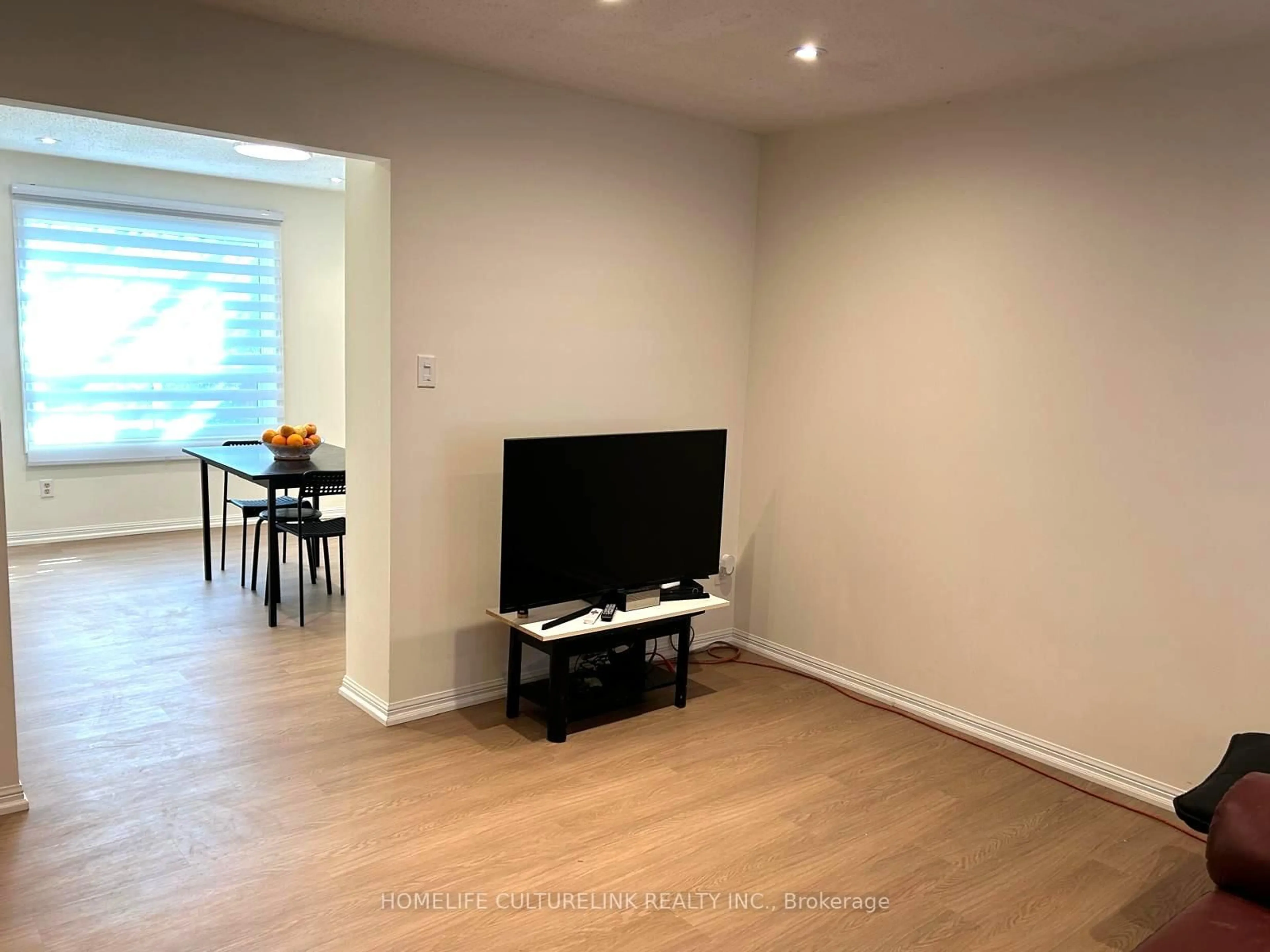 A pic of a room for 130 Grenbeck Dr, Toronto Ontario M1V 2H6