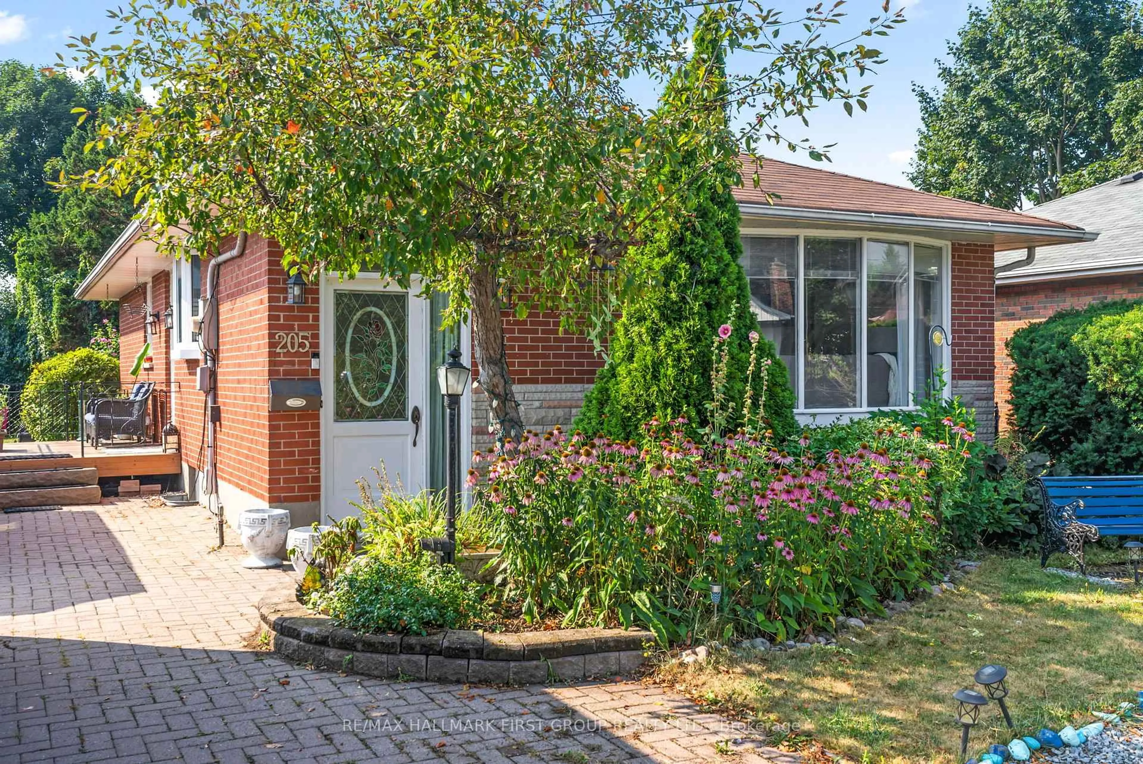 Home with brick exterior material, street for 205 Saint Peter St, Whitby Ontario L1N 1J2