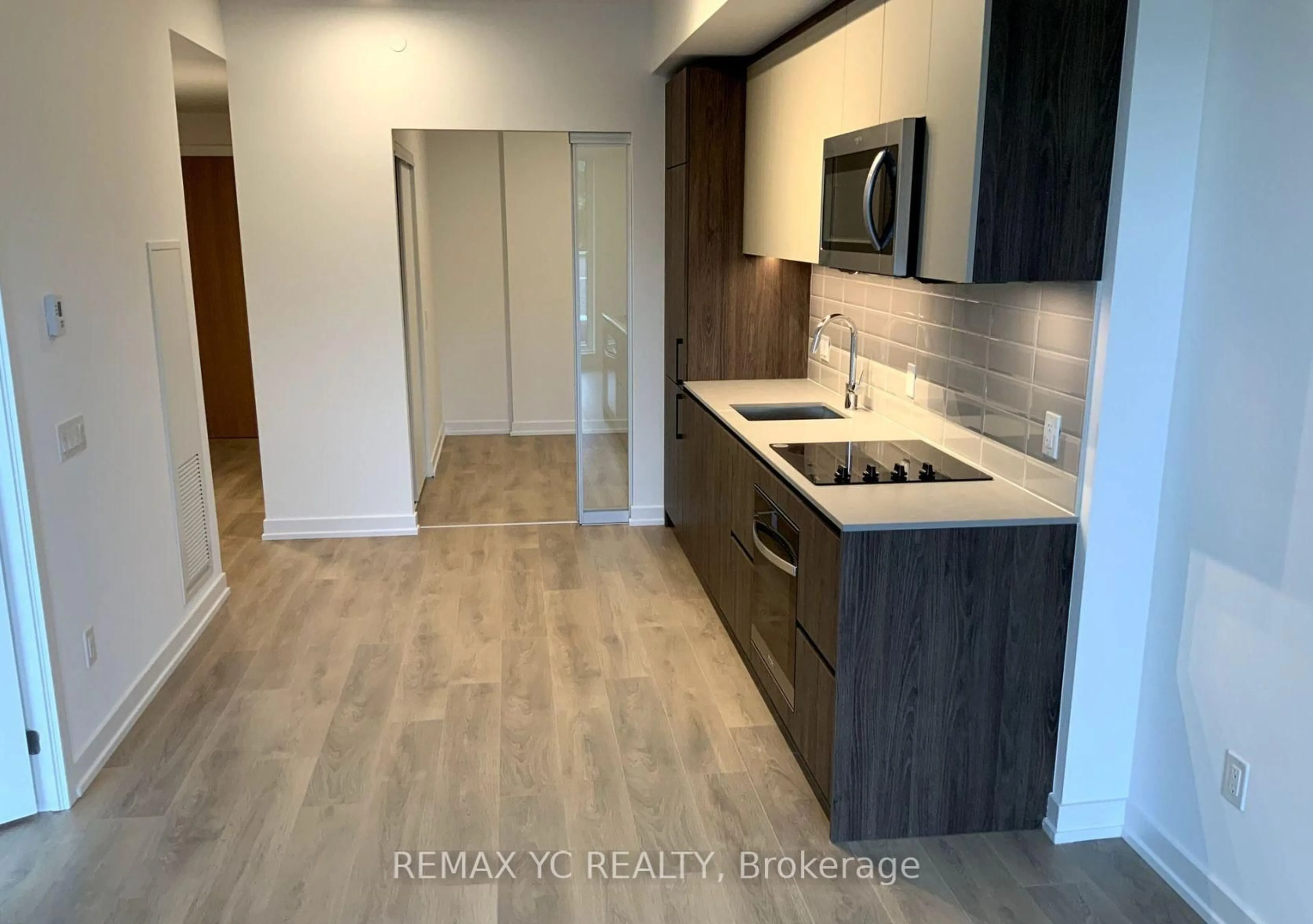 Unknown for 150 Logan Ave #438, Toronto Ontario M4M 0E4