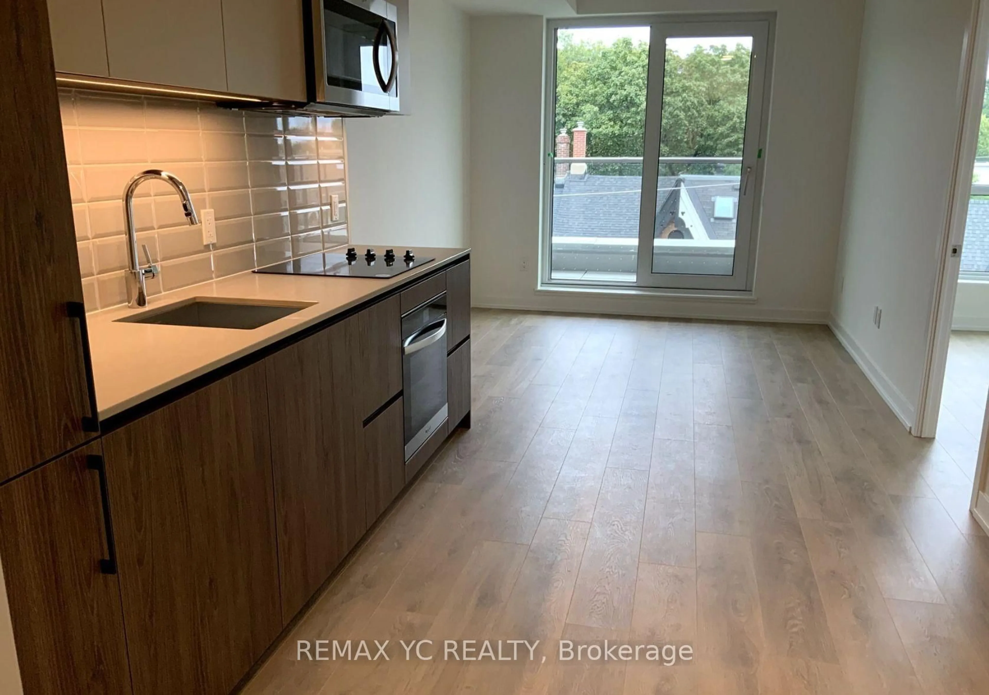 Unknown for 150 Logan Ave #438, Toronto Ontario M4M 0E4